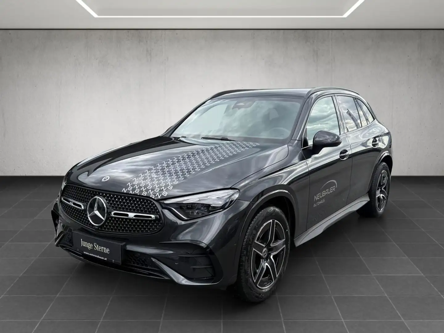 Mercedes-Benz GLC 200 d 4MATIC Österreich-Edition PTS Shz Navi Grau - 2