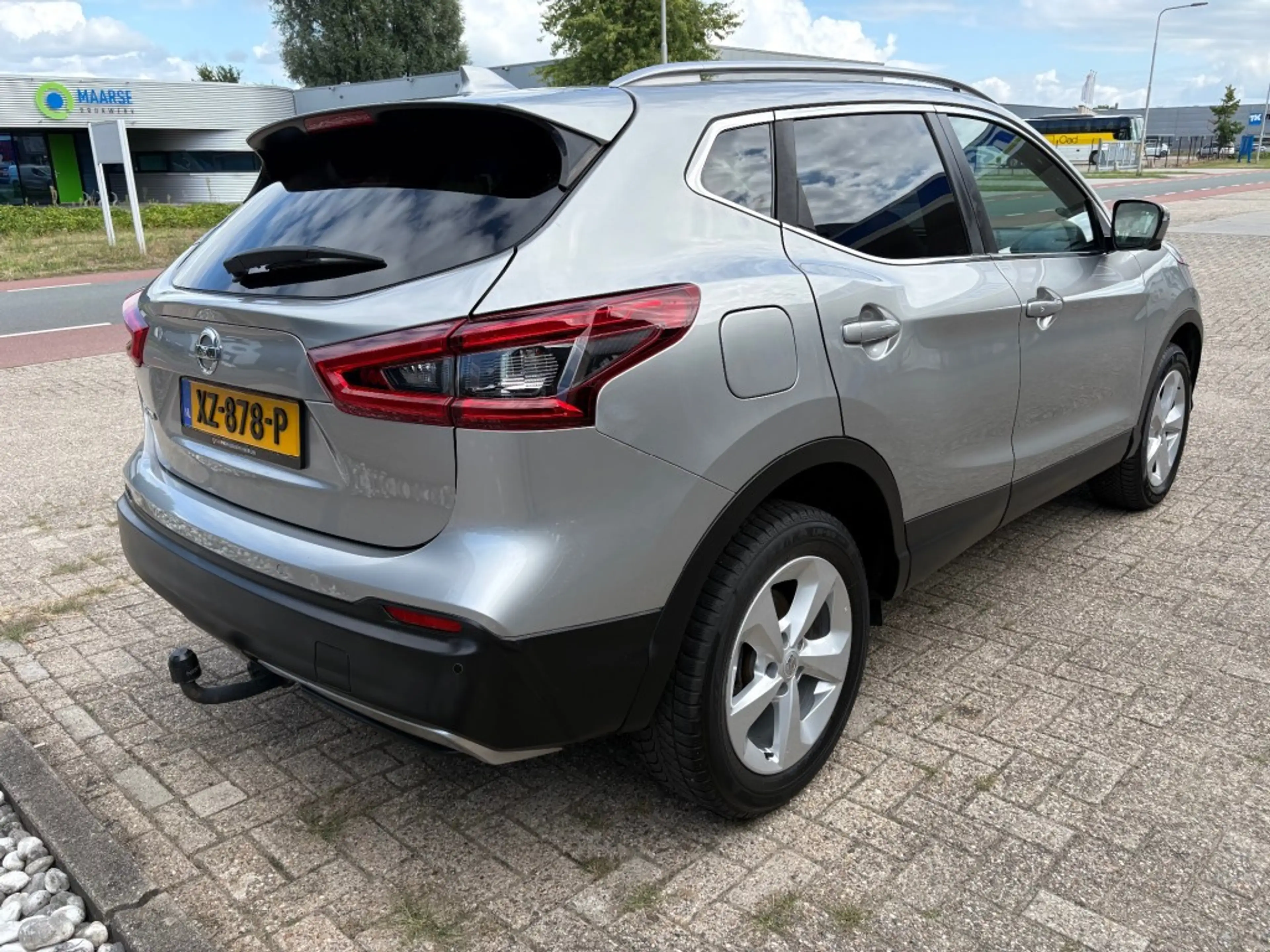 Nissan Qashqai 1.2 Business Edition '' Leer - Pano - Clima - 360 — photo 5