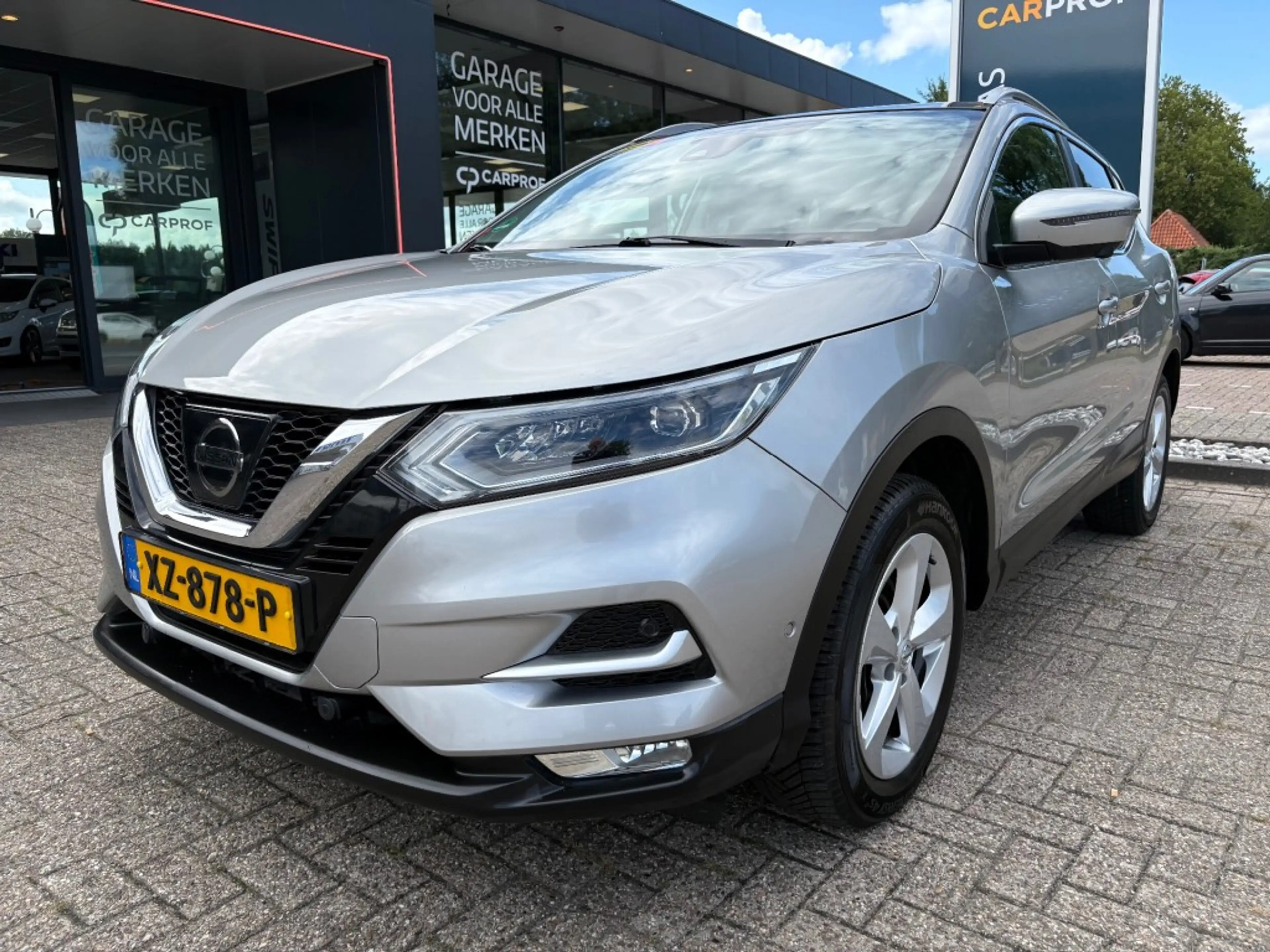 Nissan Qashqai 1.2 Business Edition '' Leer - Pano - Clima - 360