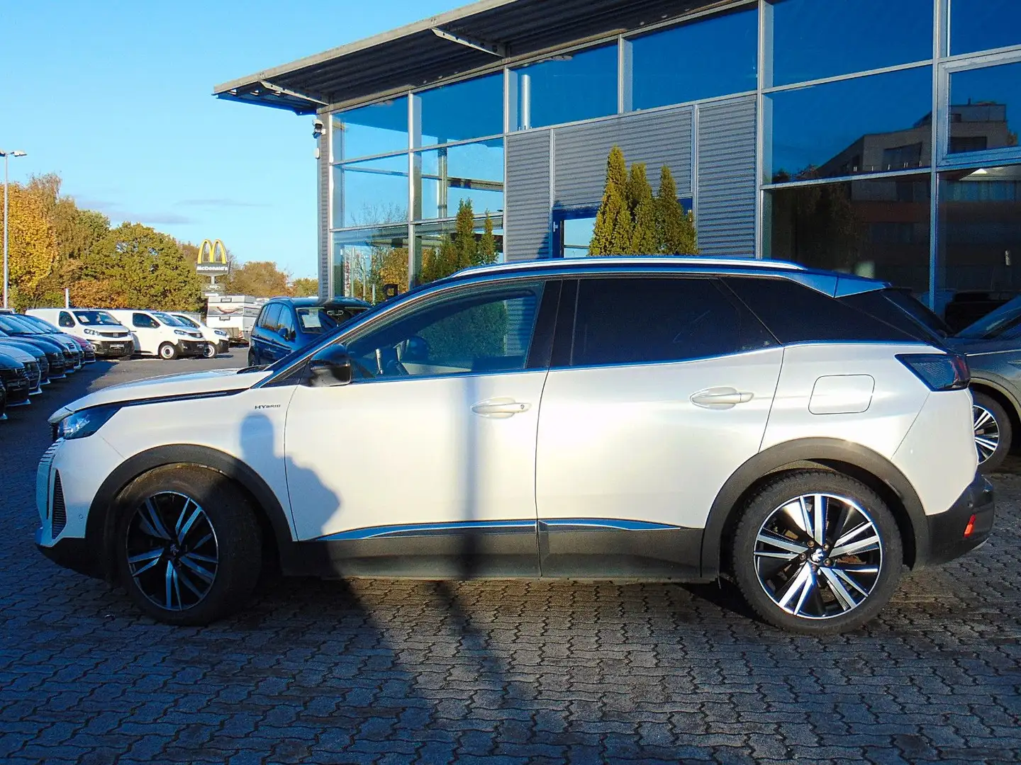 Peugeot 3008 1.6 Hybrid 225 GT Pack Blanc - 2