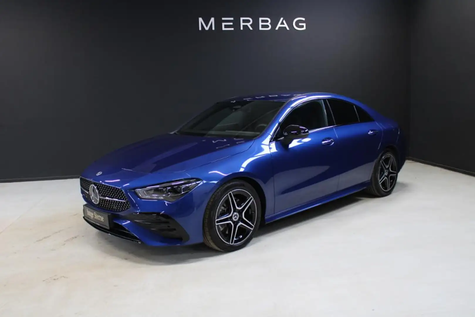 Mercedes-Benz CLA 220 4M *AMG Premium Night Multibeam Totwin Blau - 2