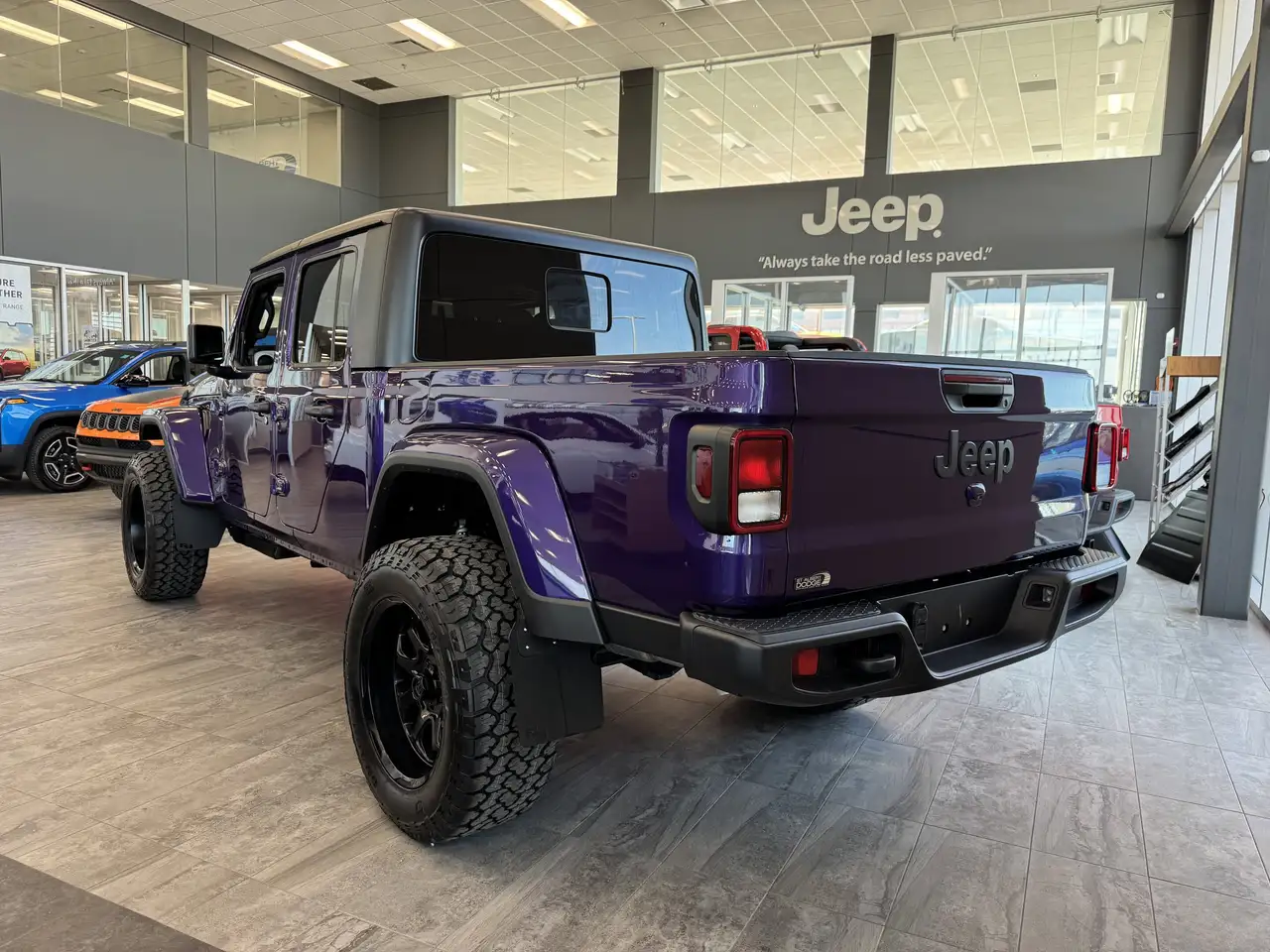 Jeep Gladiator снимка Jeep Gladiator