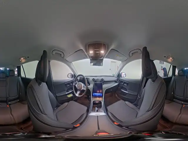 Mercedes-Benz C-Class view 6