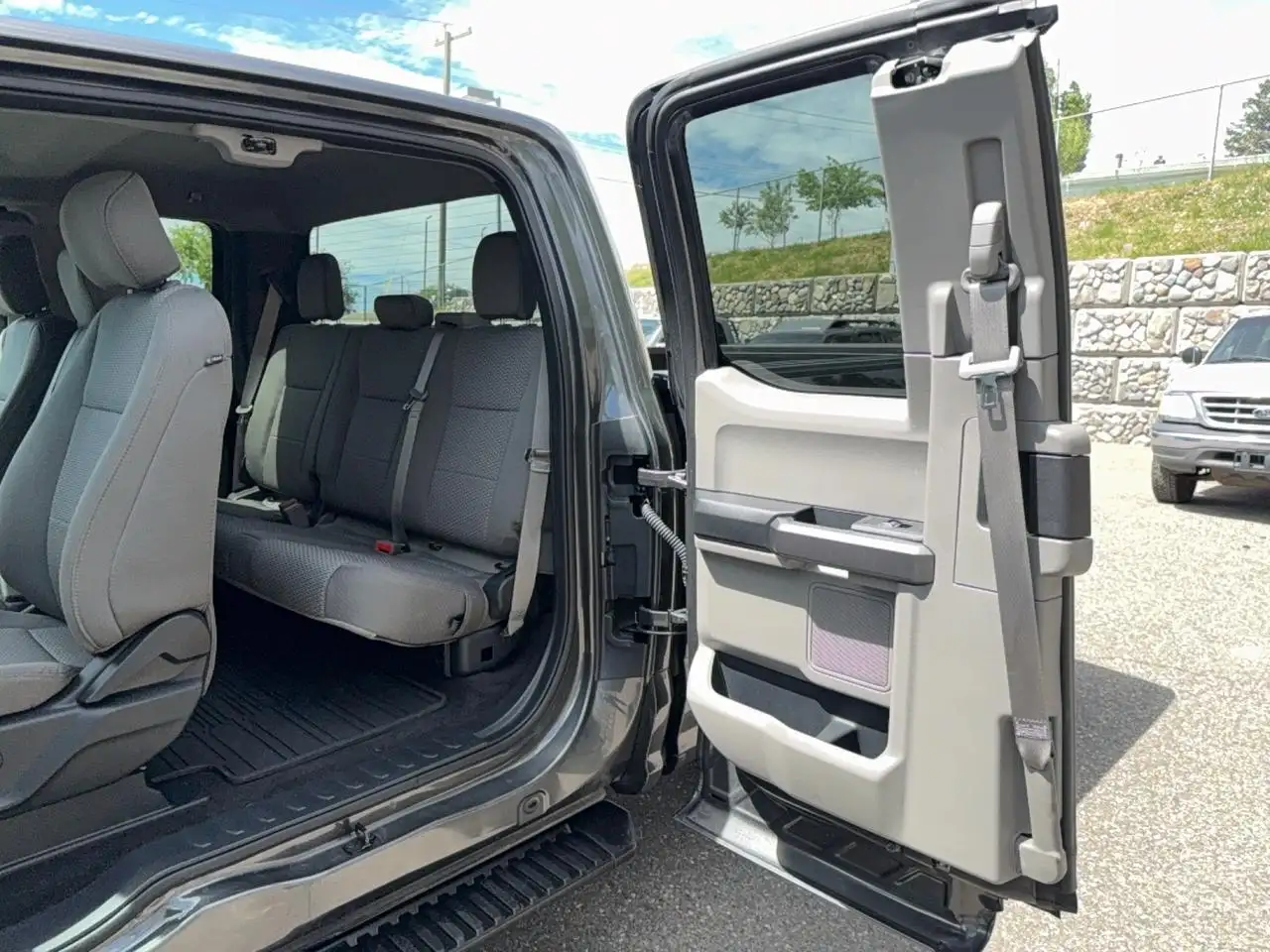 Ford F 150 снимка Ford F 150