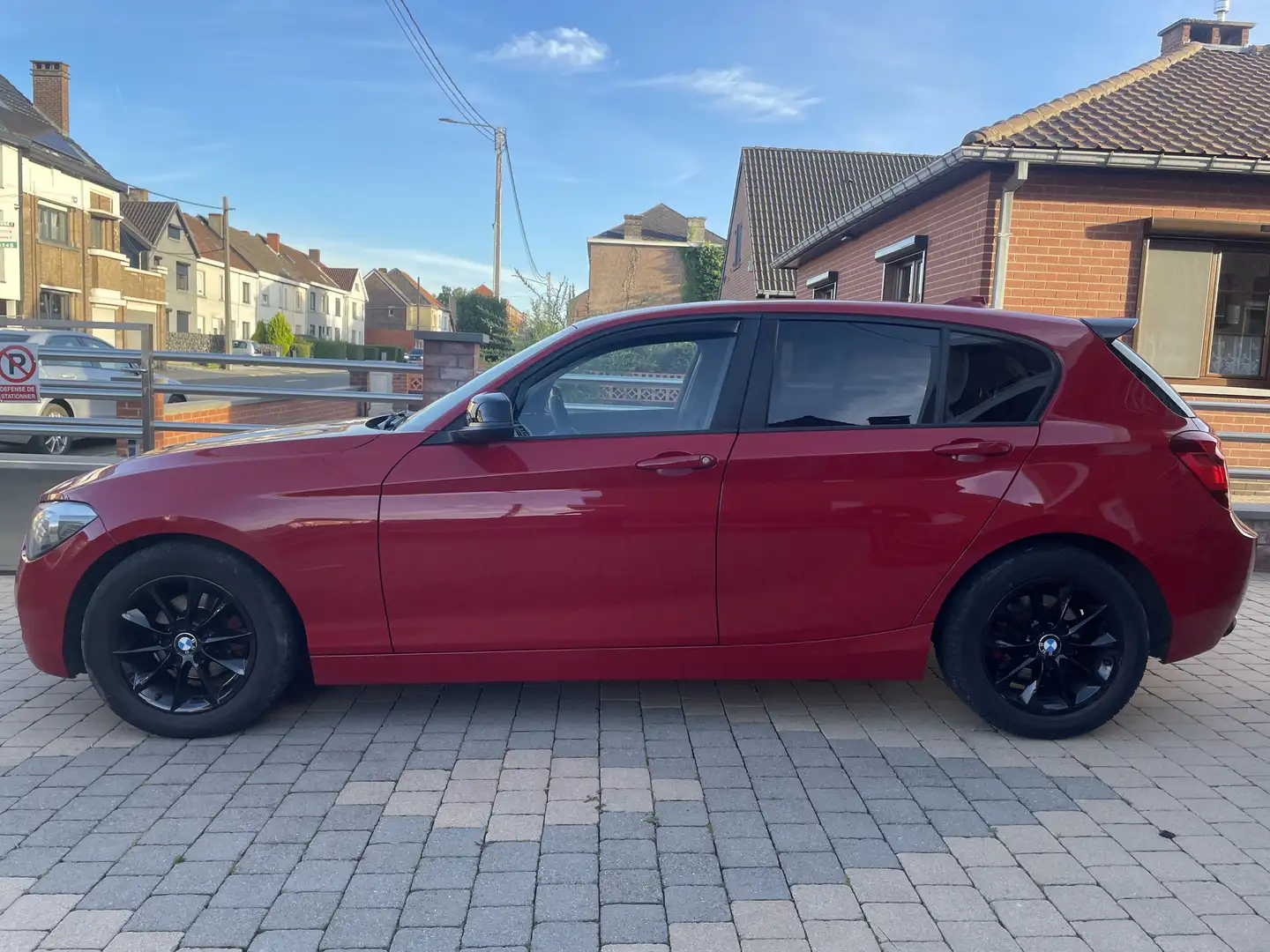 BMW 116 d Euro5 * Tres propre ! Rouge - 1