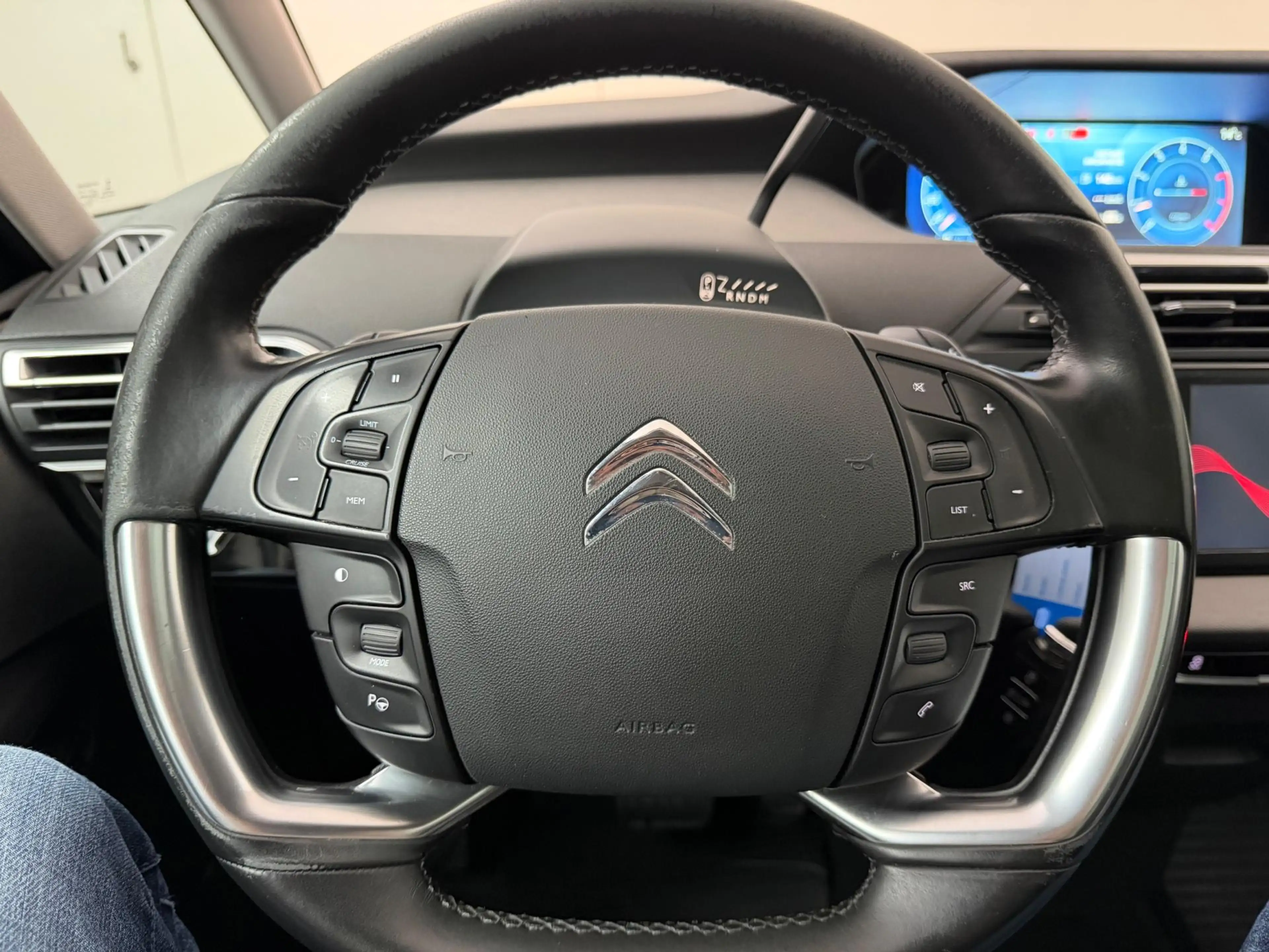 Citroen Grand C4 Picasso 1.6 e-THP Business # Automaat # 7 Persoons # Pano — photo 13