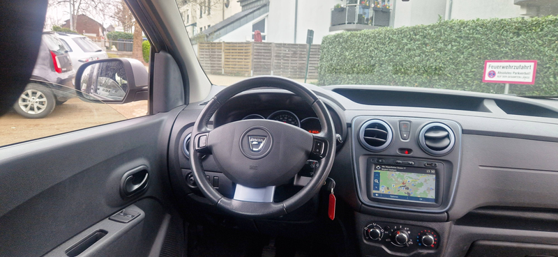Dacia Dokker Stepway/1Hand/Navigation/Anhängerkupplung/Euro6 — photo 12