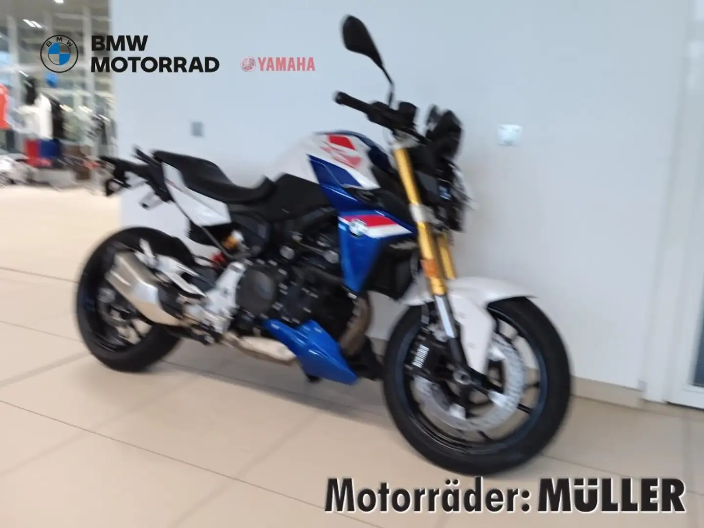 BMW F 900 R 4 Pakete, M Endurance Kette, Dynamic ESA Blanco - 2