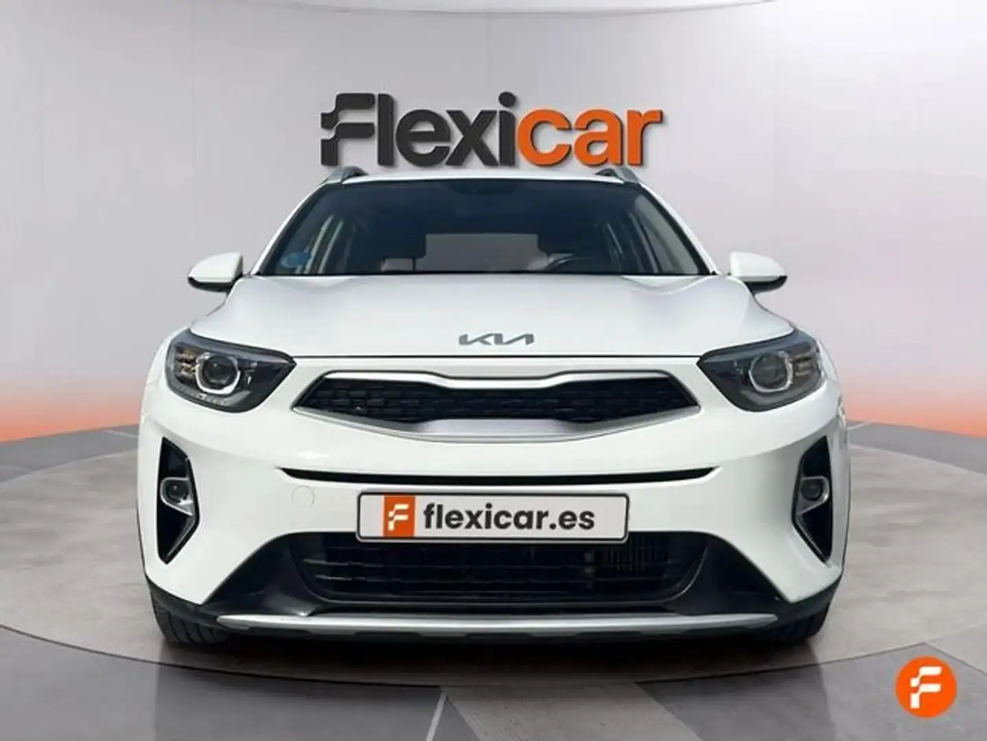 Kia Stonic 1.0 T-GDi 74kW (100CV) MHEV MT Concept Blanco - 2