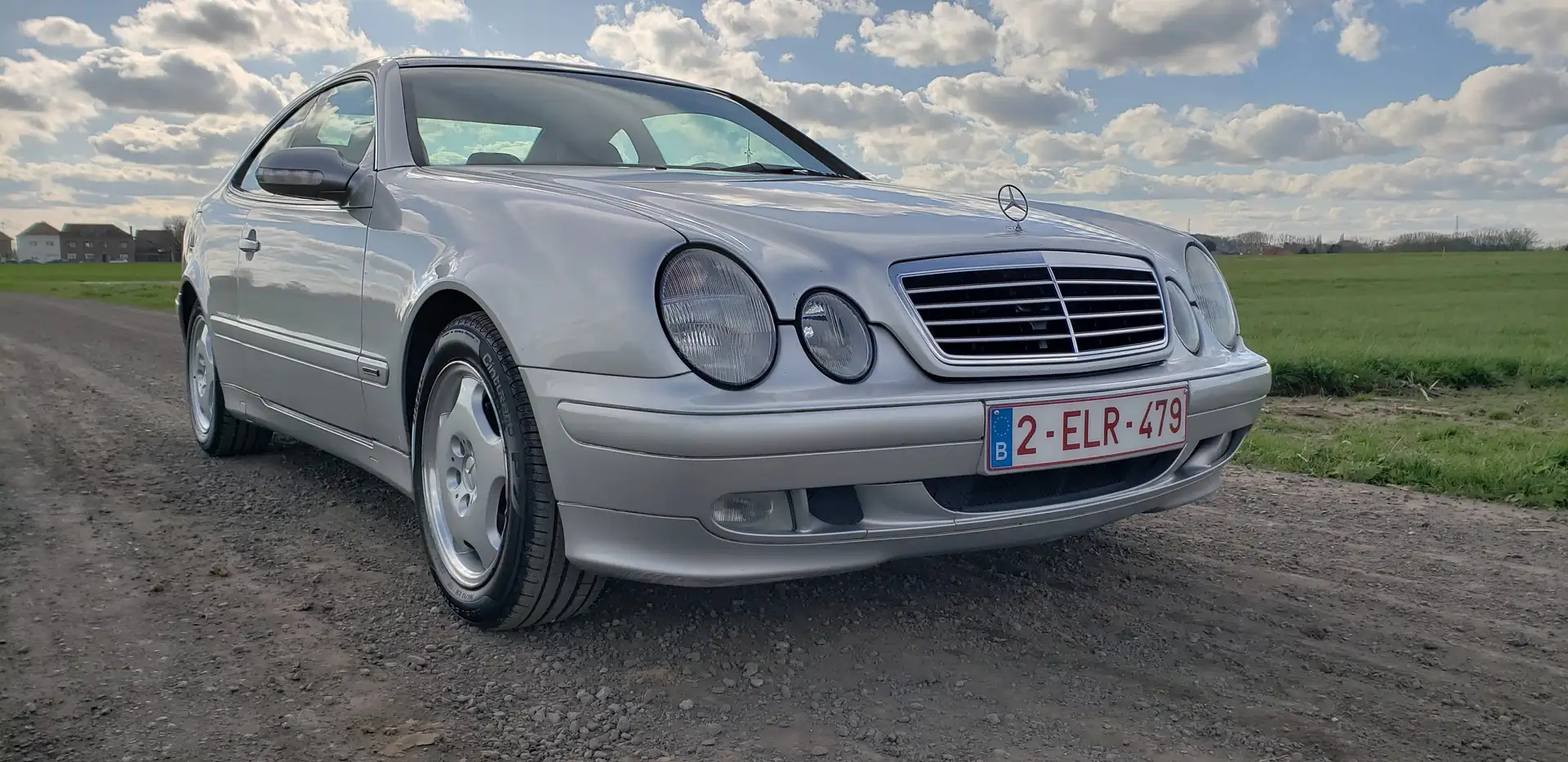 Mercedes-Benz CLK 230 CLK Coupe 230 Kompressor Elegance Stříbrná - 2