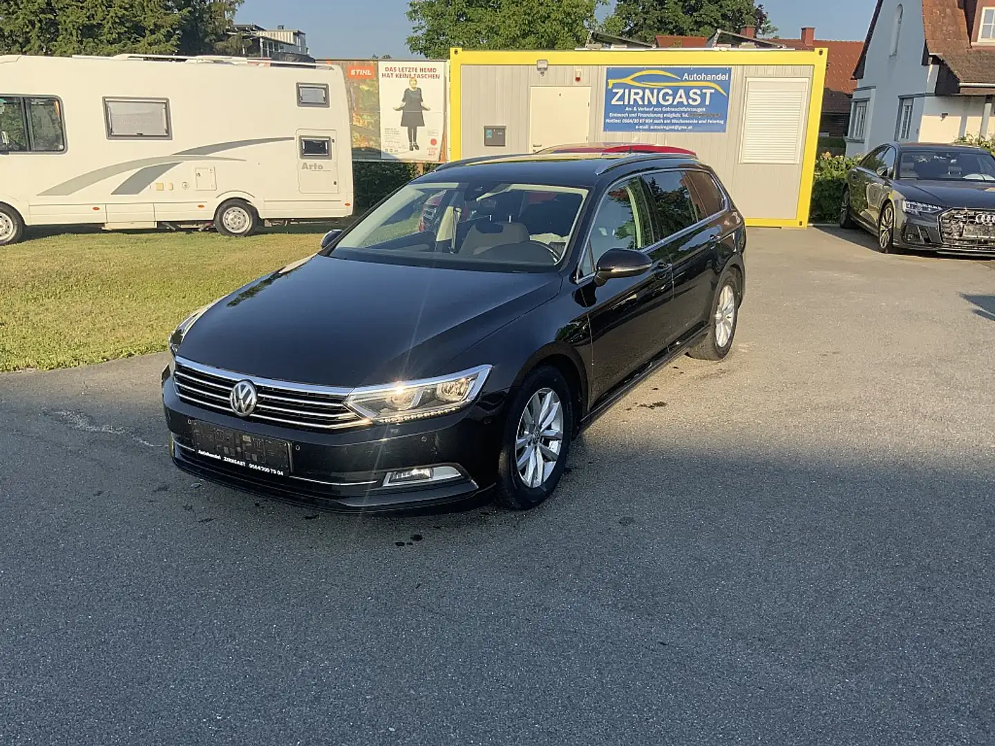 Volkswagen Passat Variant Highline 2,0 TDI SCR DSG Pickerl bis 03/2026 Fi... Schwarz - 1