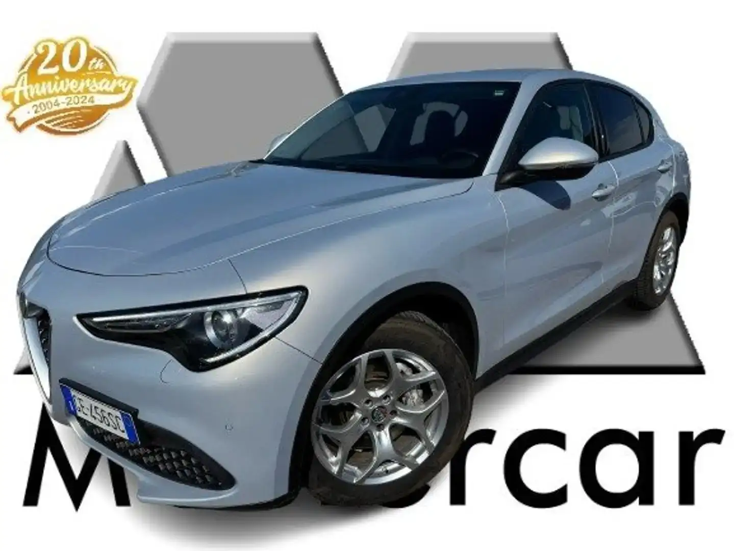 Alfa Romeo Stelvio 2.2 t Business rwd 160cv auto - GE456SC Stříbrná - 1