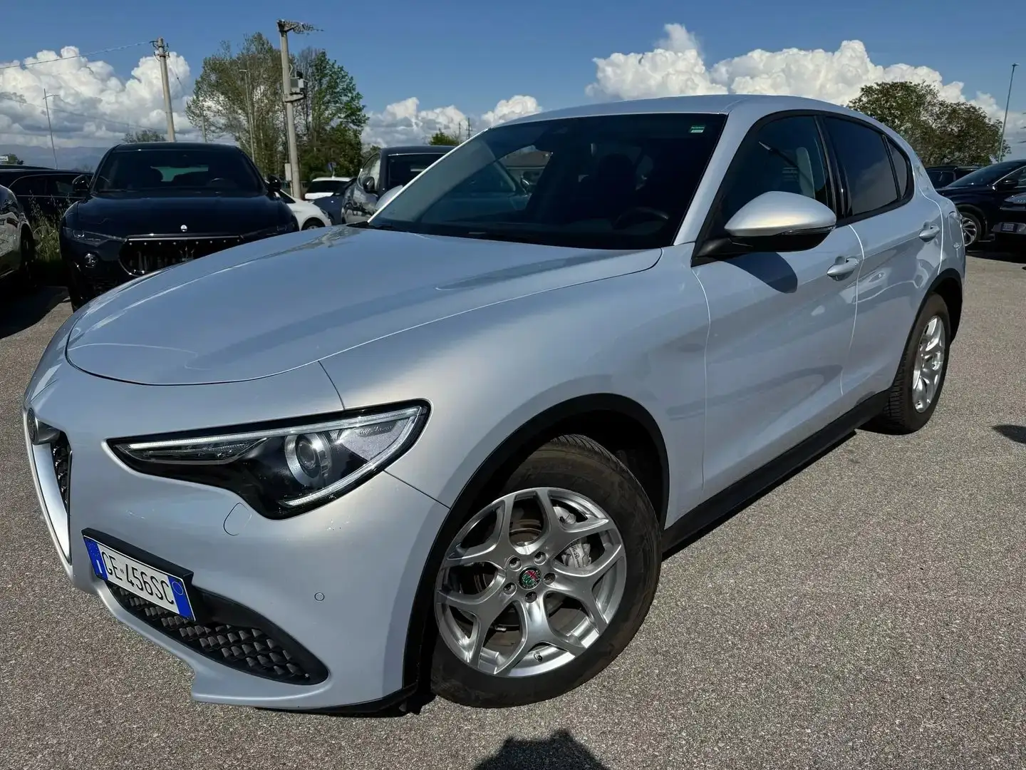 Alfa Romeo Stelvio 2.2 t Business rwd 160cv auto - GE456SC Stříbrná - 2