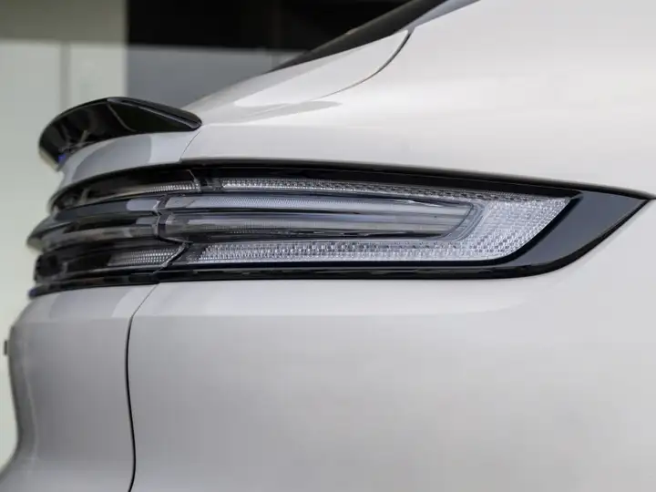 Porsche Cayenne 2024, foto 17