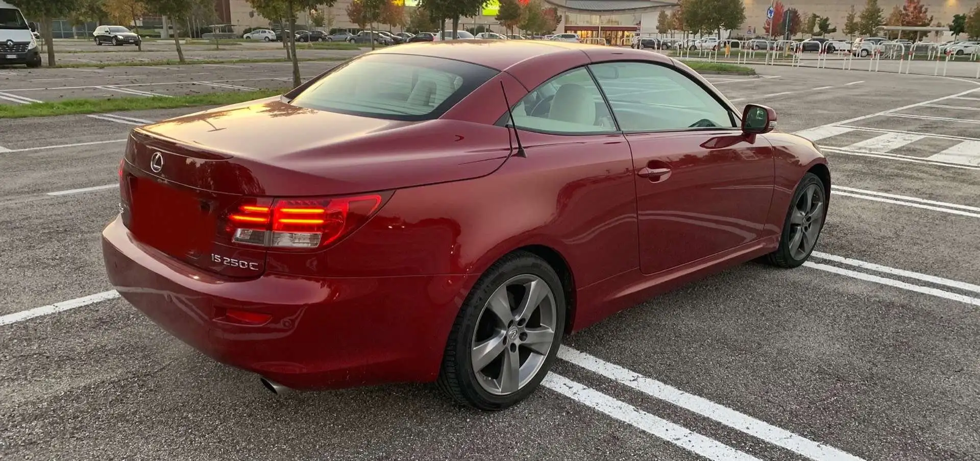 Lexus IS 250 250C CABRIO 2.5 V6 Luxury auto - 2