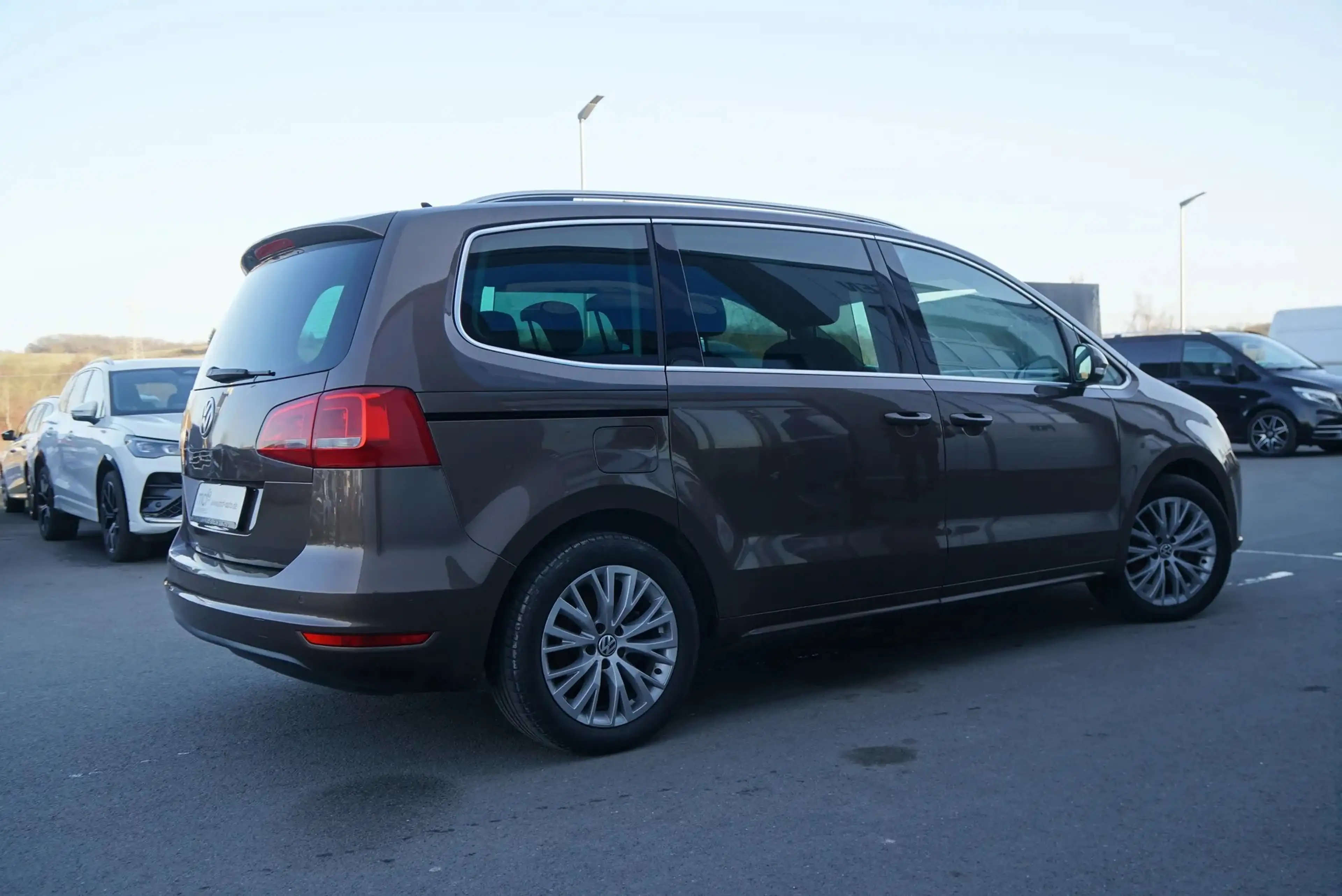 Volkswagen Sharan Sharan 2.0TDI Highline 4Motion *AHK*Standh*Pano* — photo 5