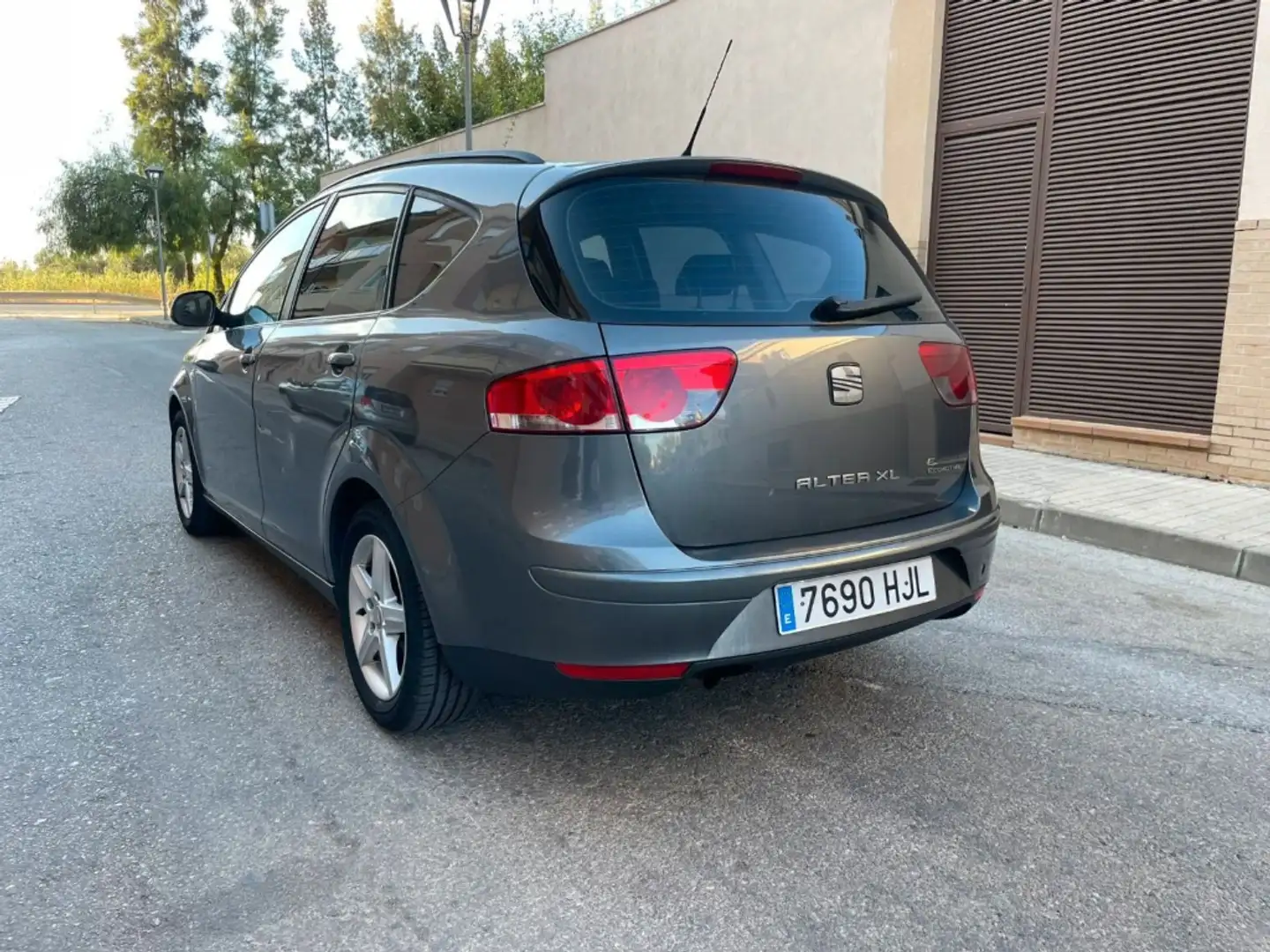 SEAT Altea XL 1.6TDI CR Copa Style E-eco. S&S Plateado - 2