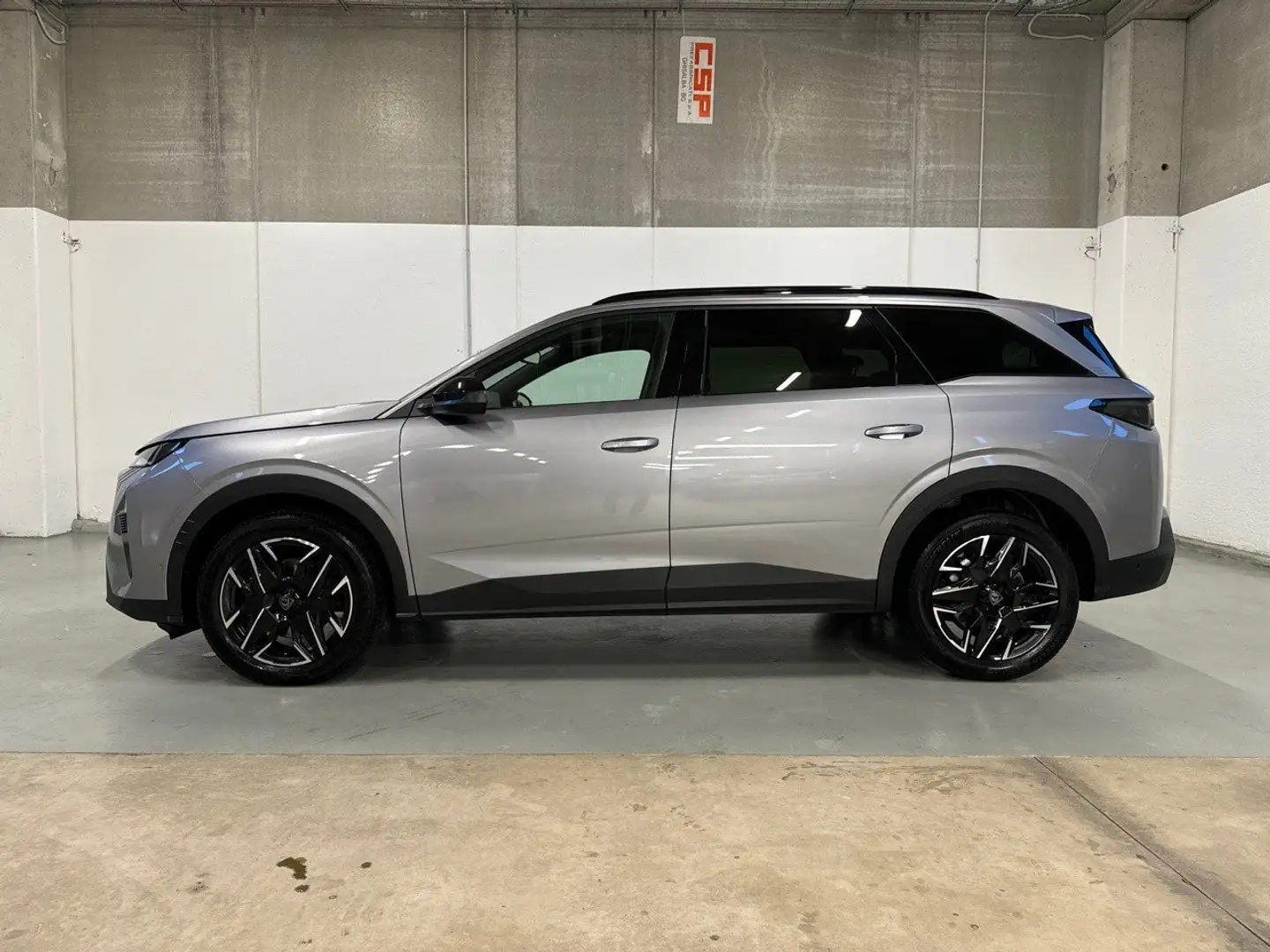 Peugeot 5008 Hybrid 145 e-DCS6 Allure Gris - 2