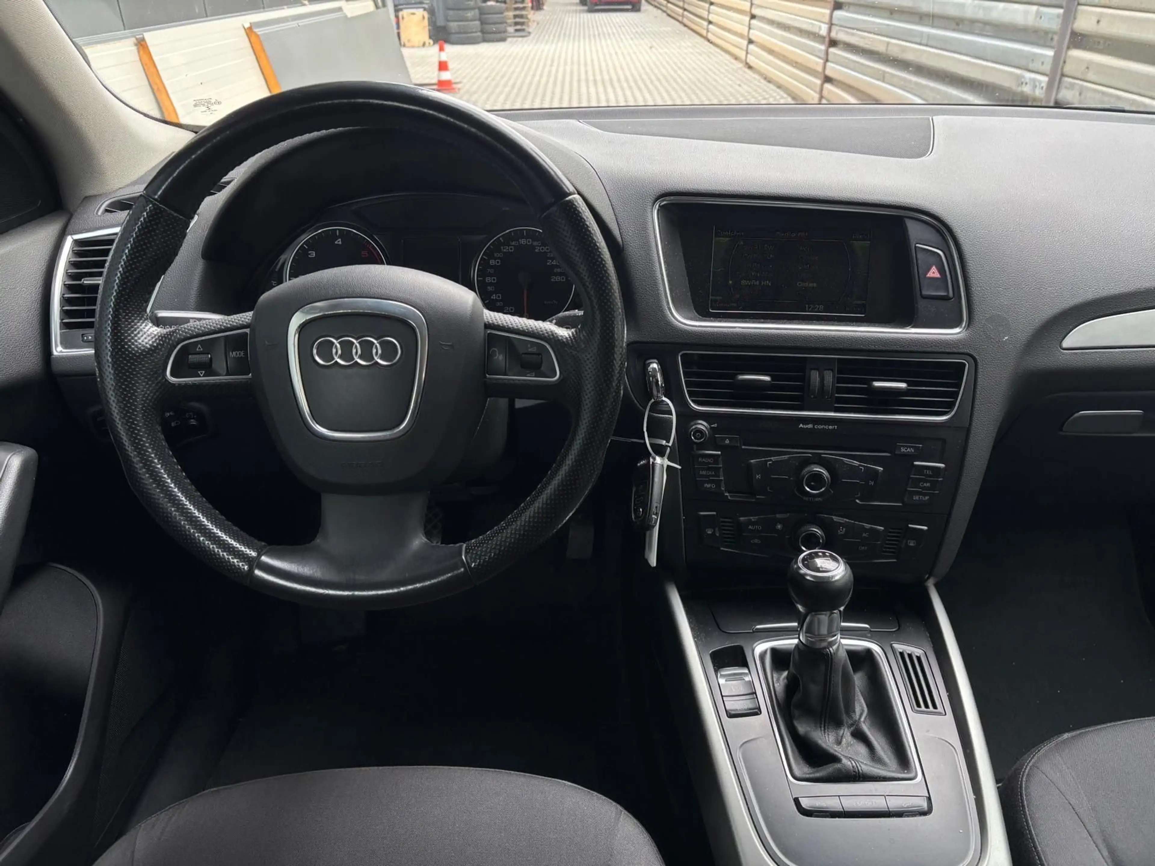 Audi Q5 2.0 TDI 125 kW quattro — photo 13