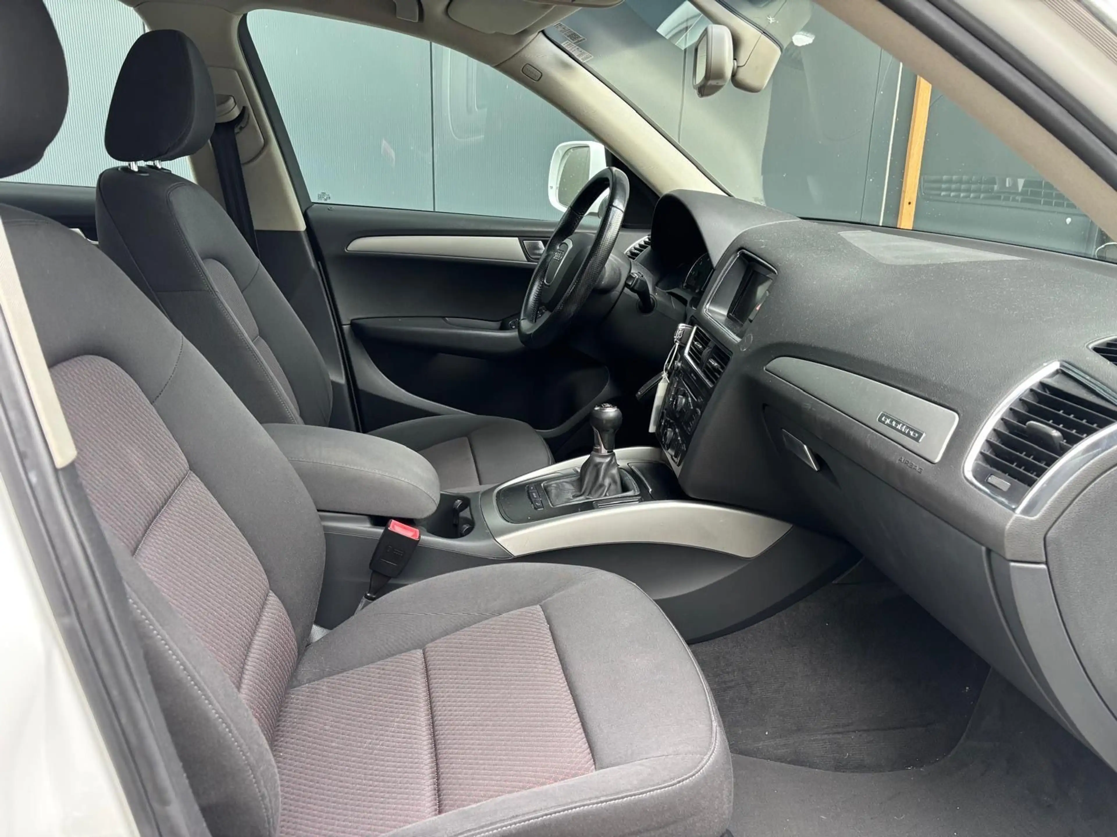 Audi Q5 2.0 TDI 125 kW quattro — photo 11