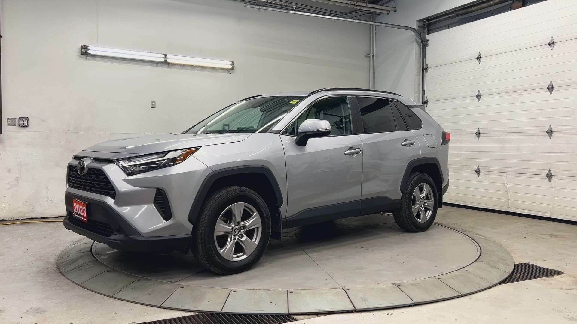 2023 Toyota RAV4 >>JUST SOLD<< — снимка 1