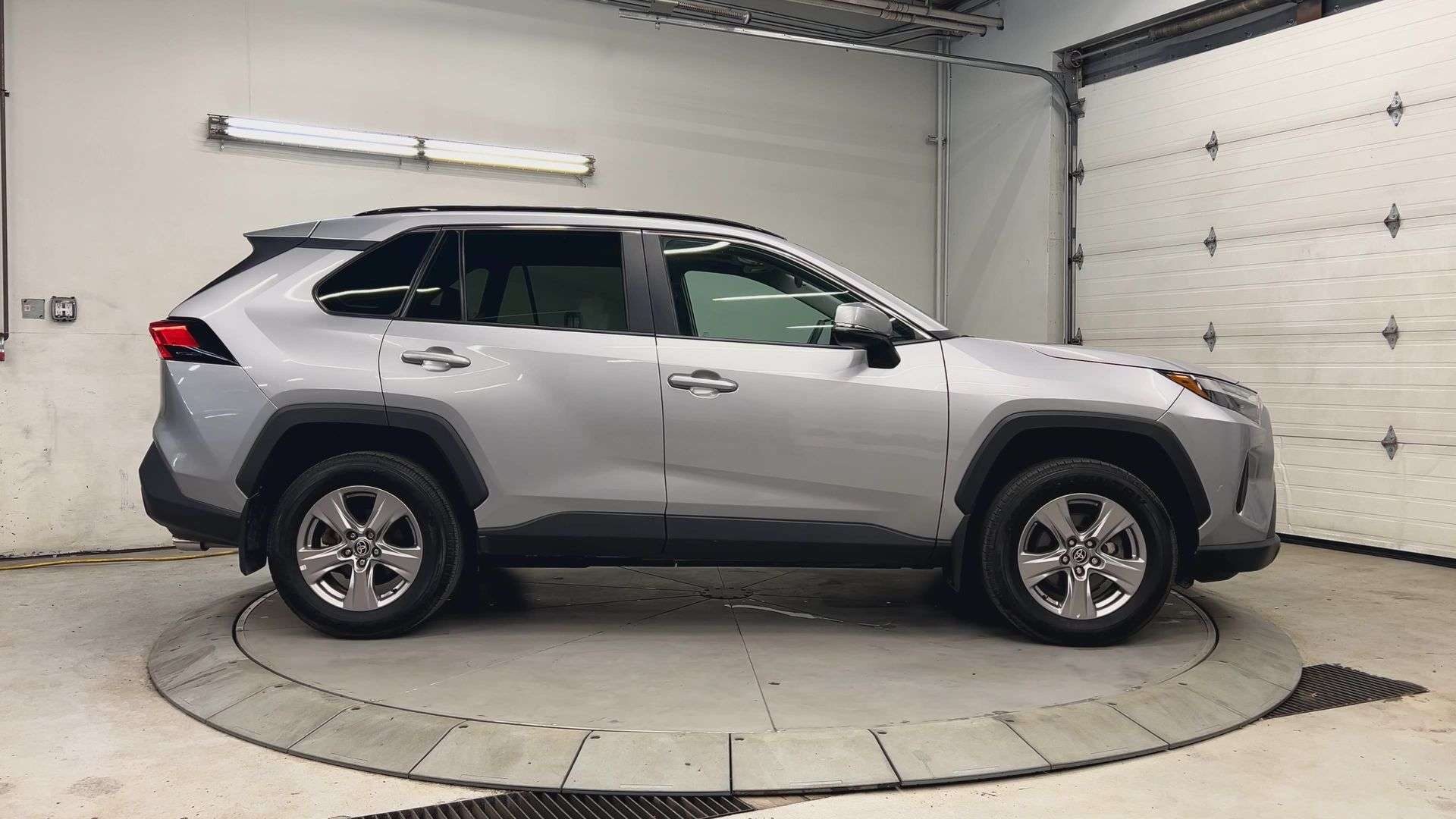 2023 Toyota RAV4 >>JUST SOLD<< — снимка 1