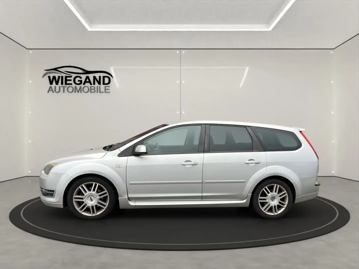 Ford Focus Turnier 2.0 TDCi DPF Sport+EXPORT+KLIMA+SH Argento - 2