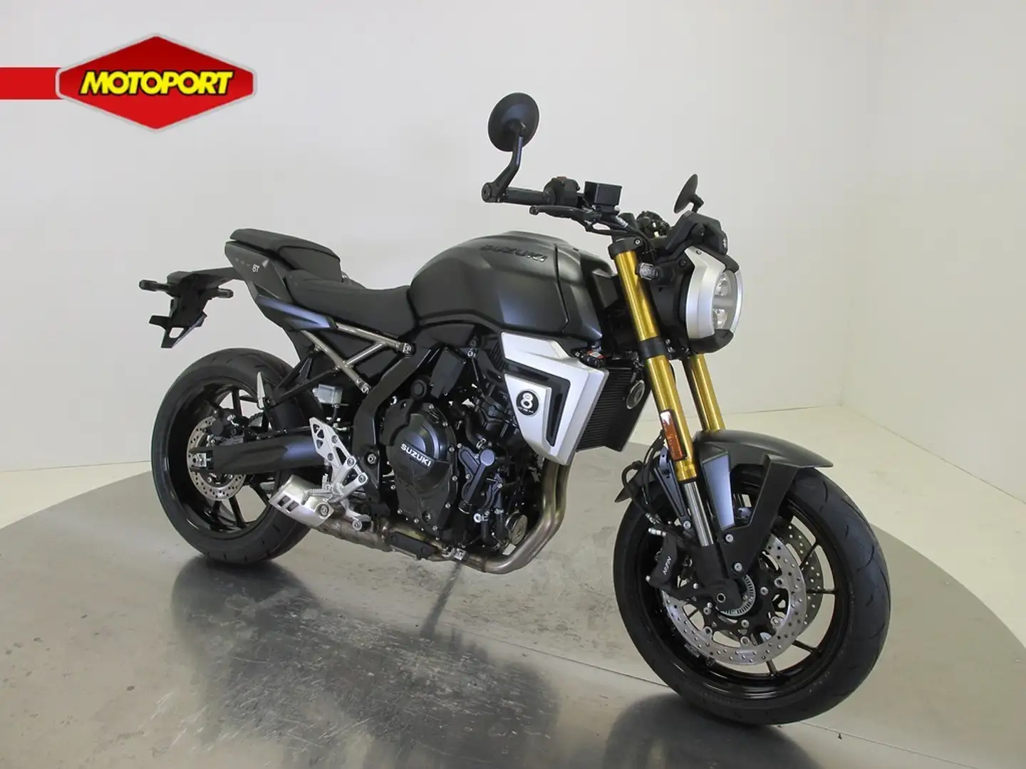 Suzuki GSX-8T Zwart - 2