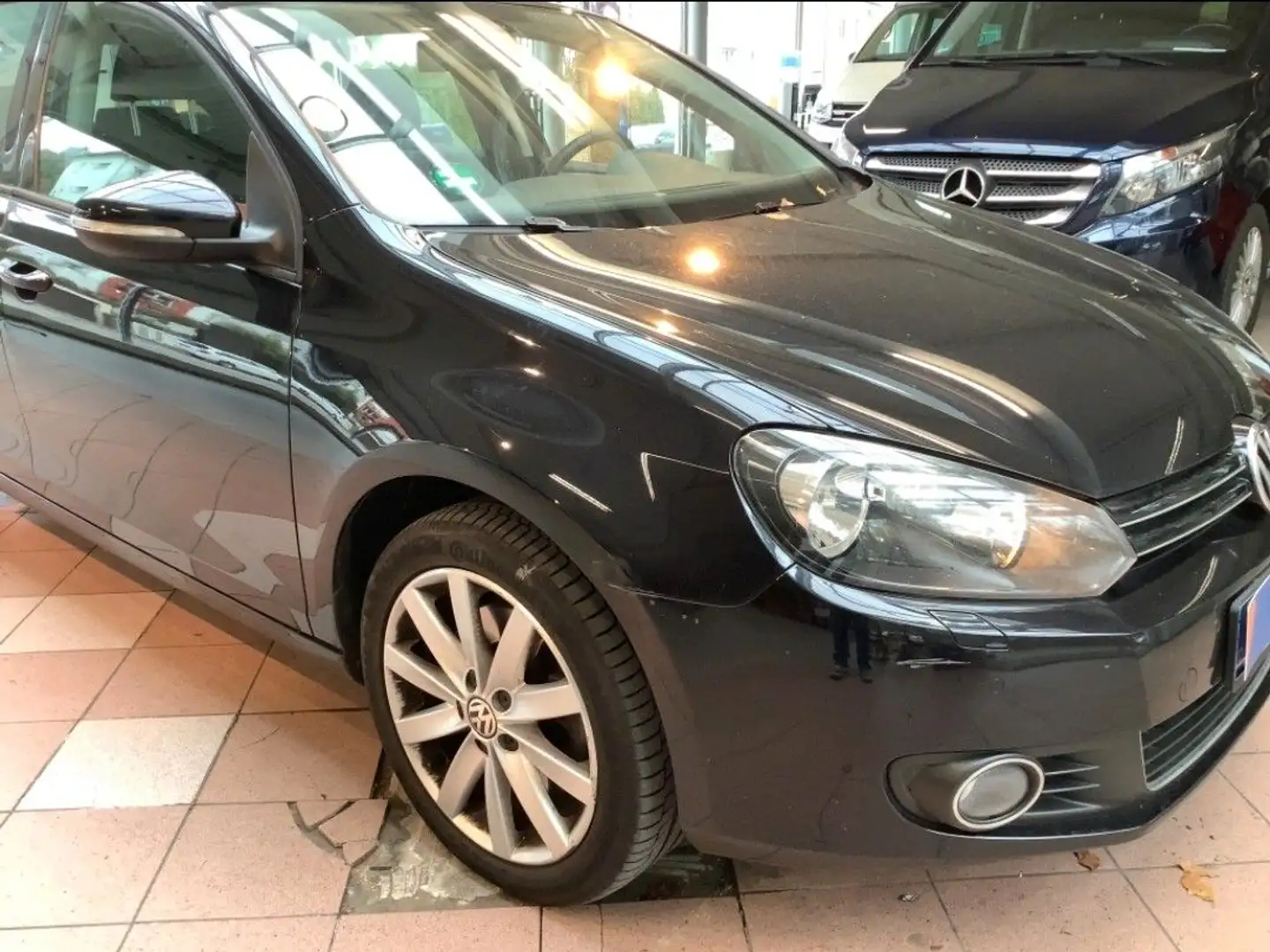 Volkswagen Golf VI Highline DSG - 2