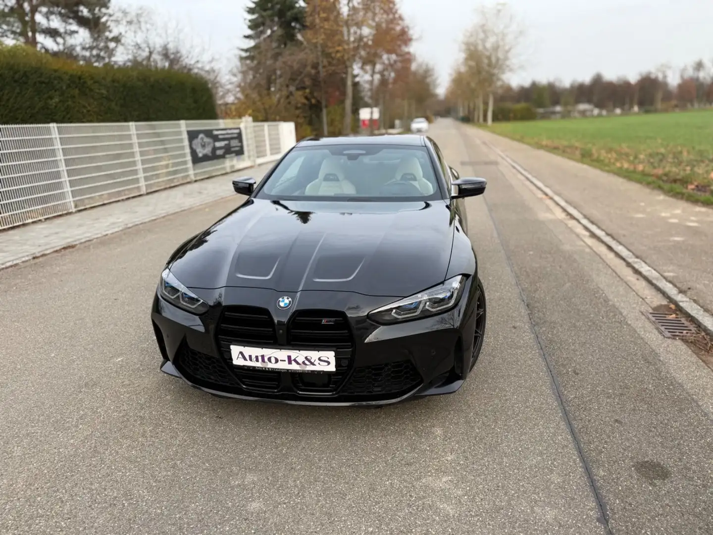 BMW M4 Coupe xDrive Competition Laser,Driving Plus Schwarz - 2