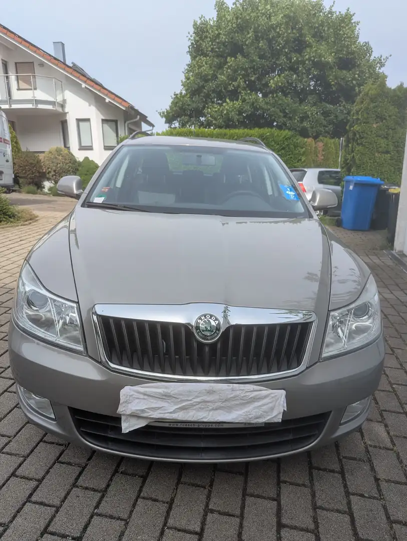 Skoda Octavia Octavia II Combi Combi 1.6 Ambiente Beige - 2