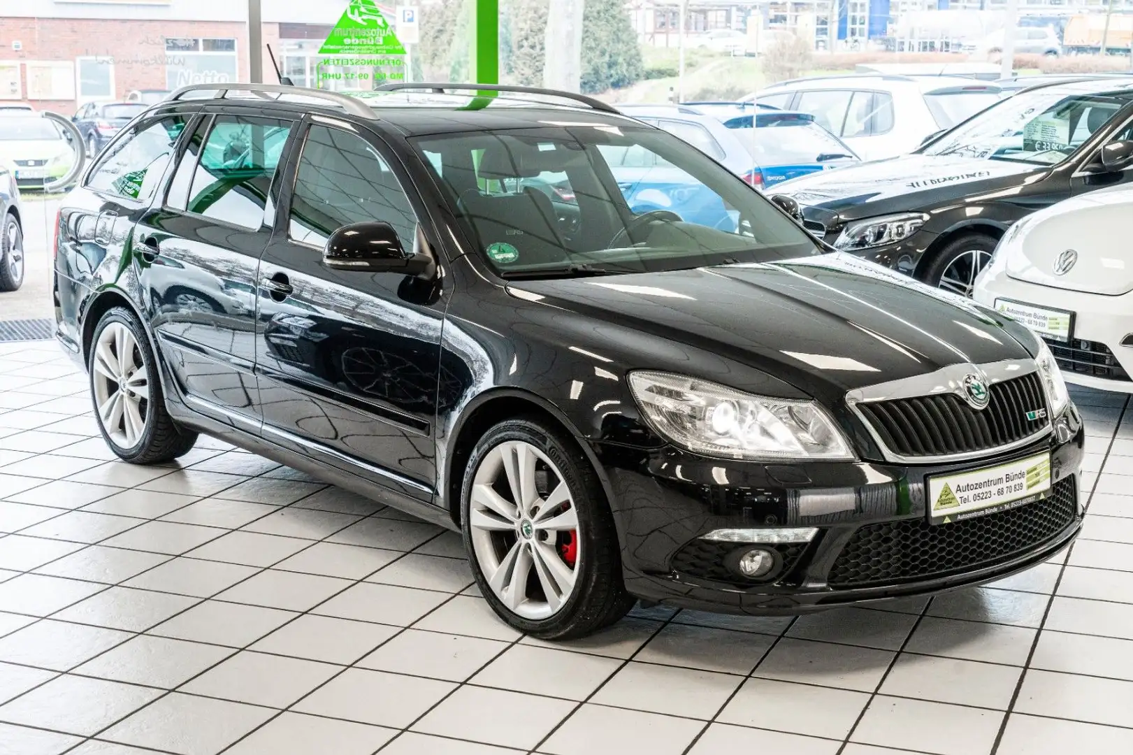 Skoda Octavia Combi VRS 2.0 TDI Diesel 170 PS Negro - 1