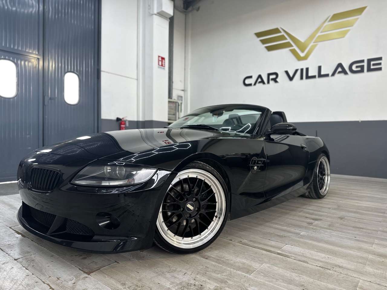 BMW Z4 Z4 3.0i smg cat Roadster