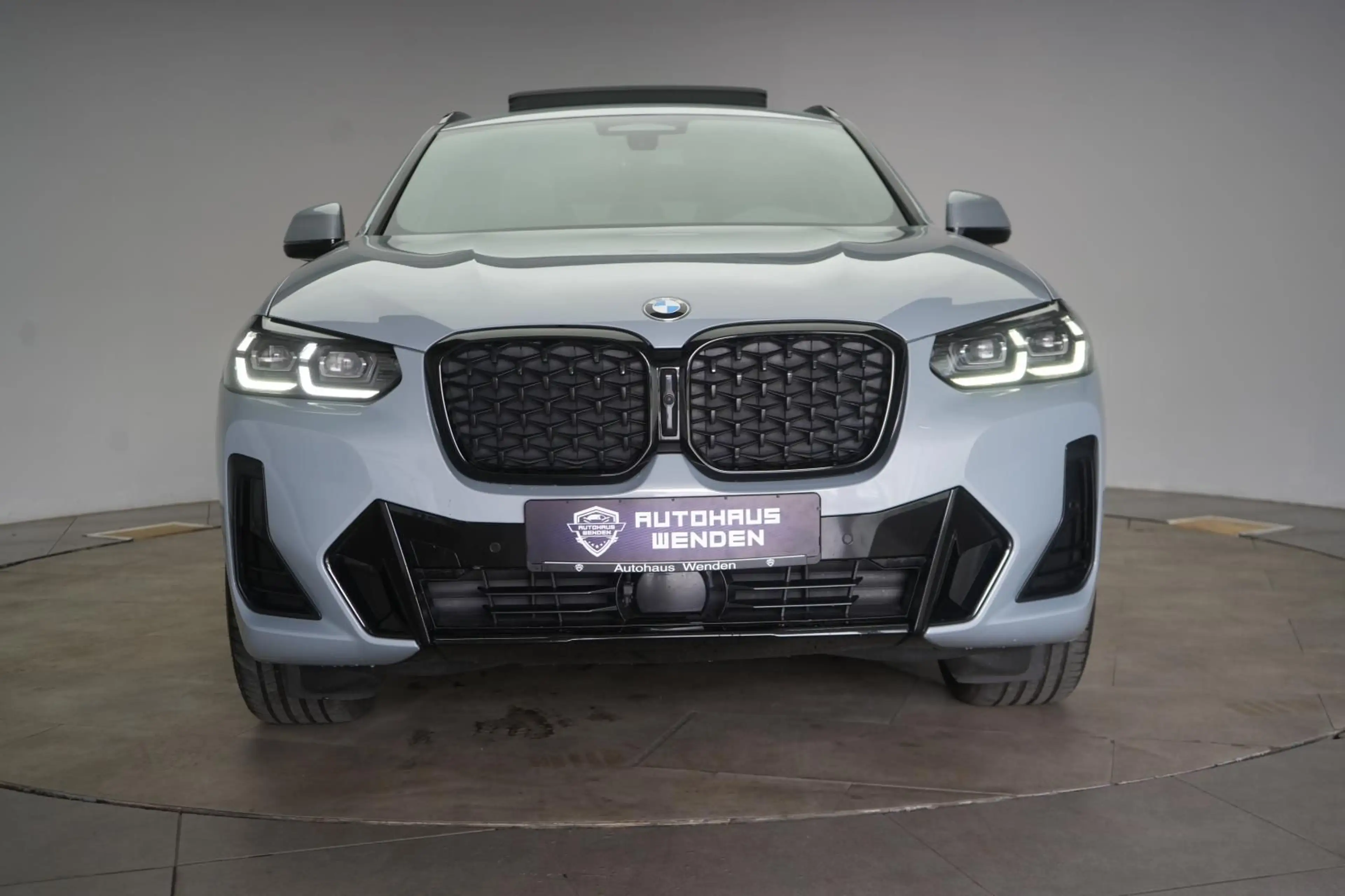 BMW X4 xDrive30d M-Sport Leder/ACC/Kamera/Pano/AHK/ — photo 2