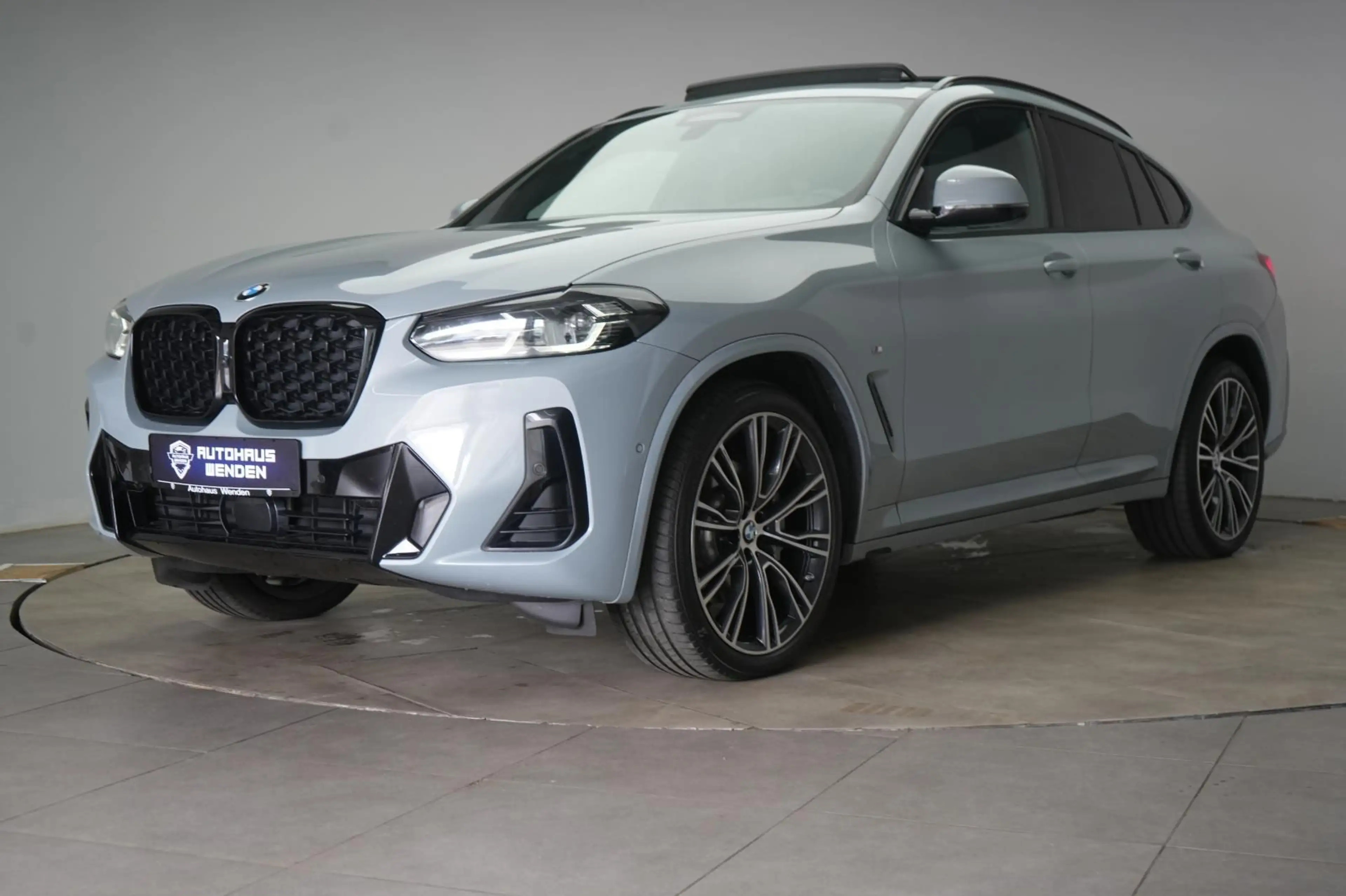 BMW X4 xDrive30d M-Sport Leder/ACC/Kamera/Pano/AHK/ — photo 3