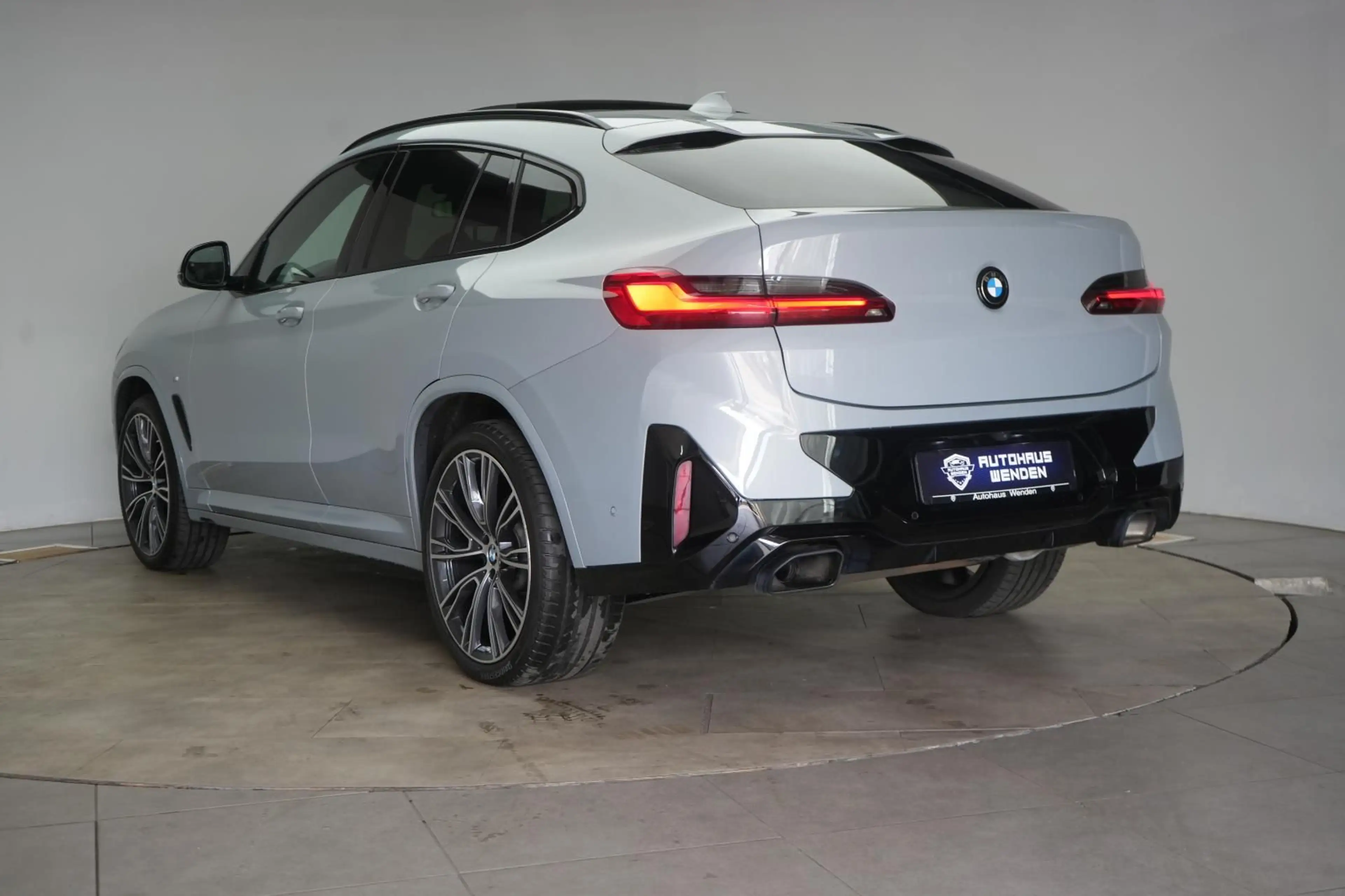 BMW X4 xDrive30d M-Sport Leder/ACC/Kamera/Pano/AHK/ — photo 5