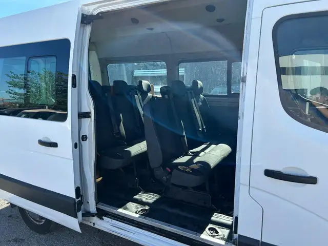 Renault Master view 10