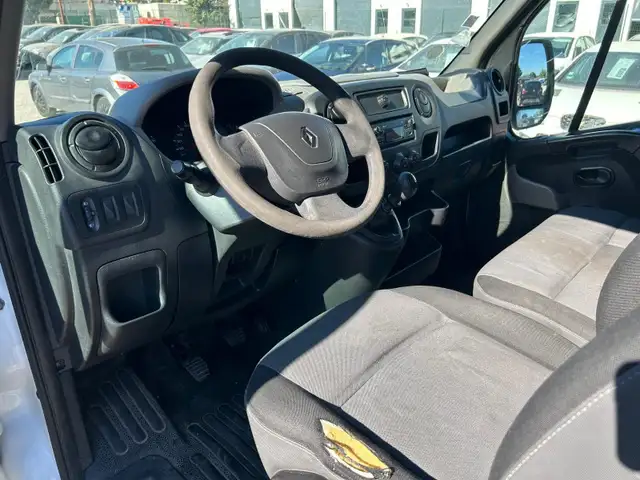 Renault Master view 7