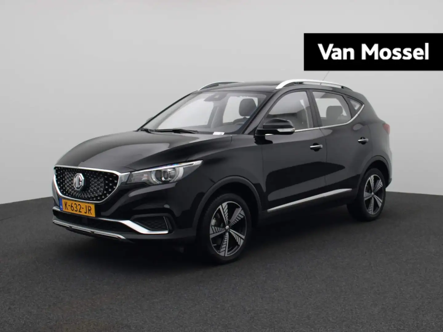 MG ZS MG EV Luxury 45 kWh | Leder | Navi | Panoramadak | Zwart - 1