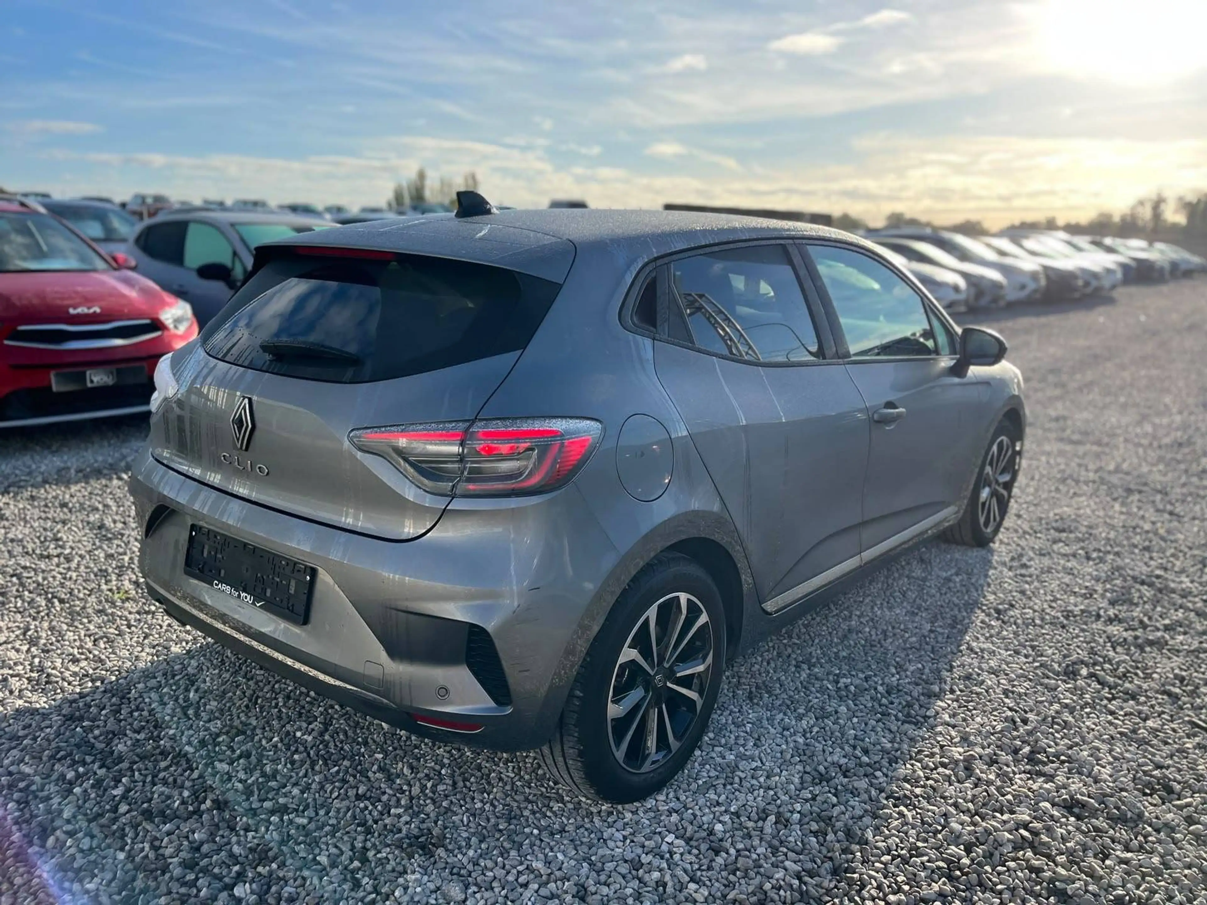 Renault Clio Clio 1.0 TCe Techno — photo 4