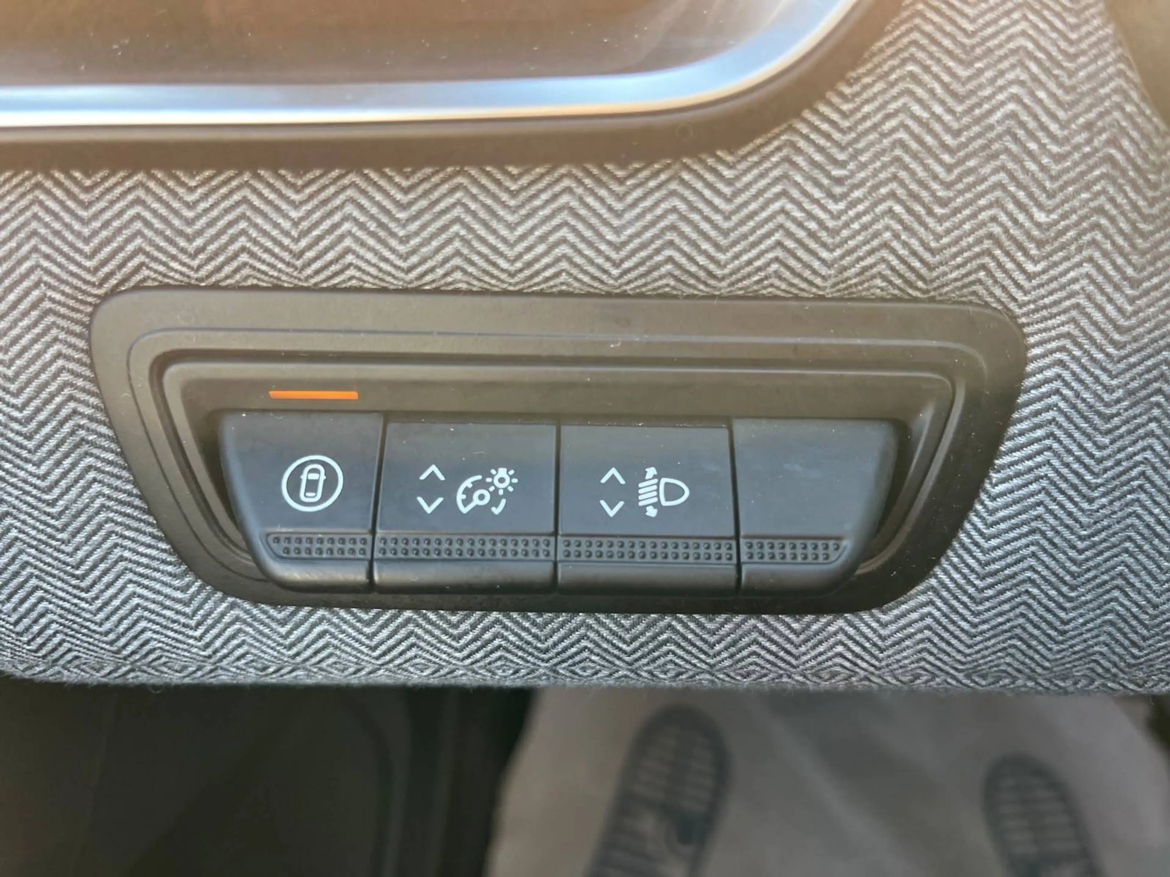 Renault Clio Clio 1.0 TCe Techno — photo 8