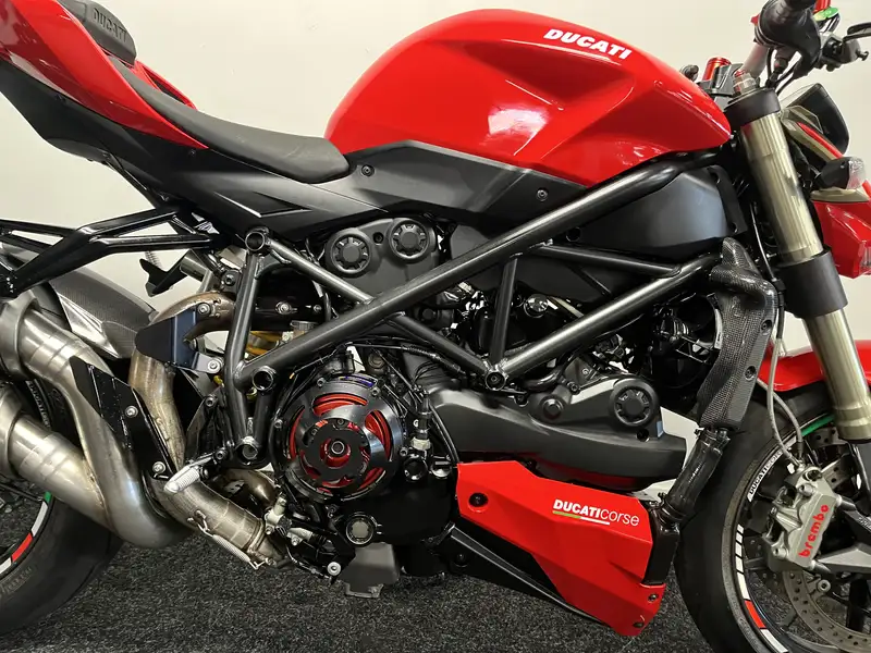 Ducati Streetfighter - foto 7