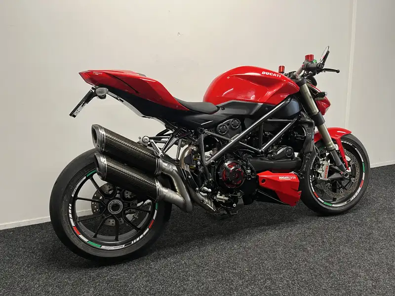 Ducati Streetfighter - foto 5