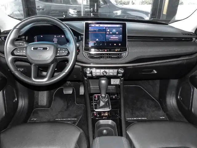 Jeep Compass view 6