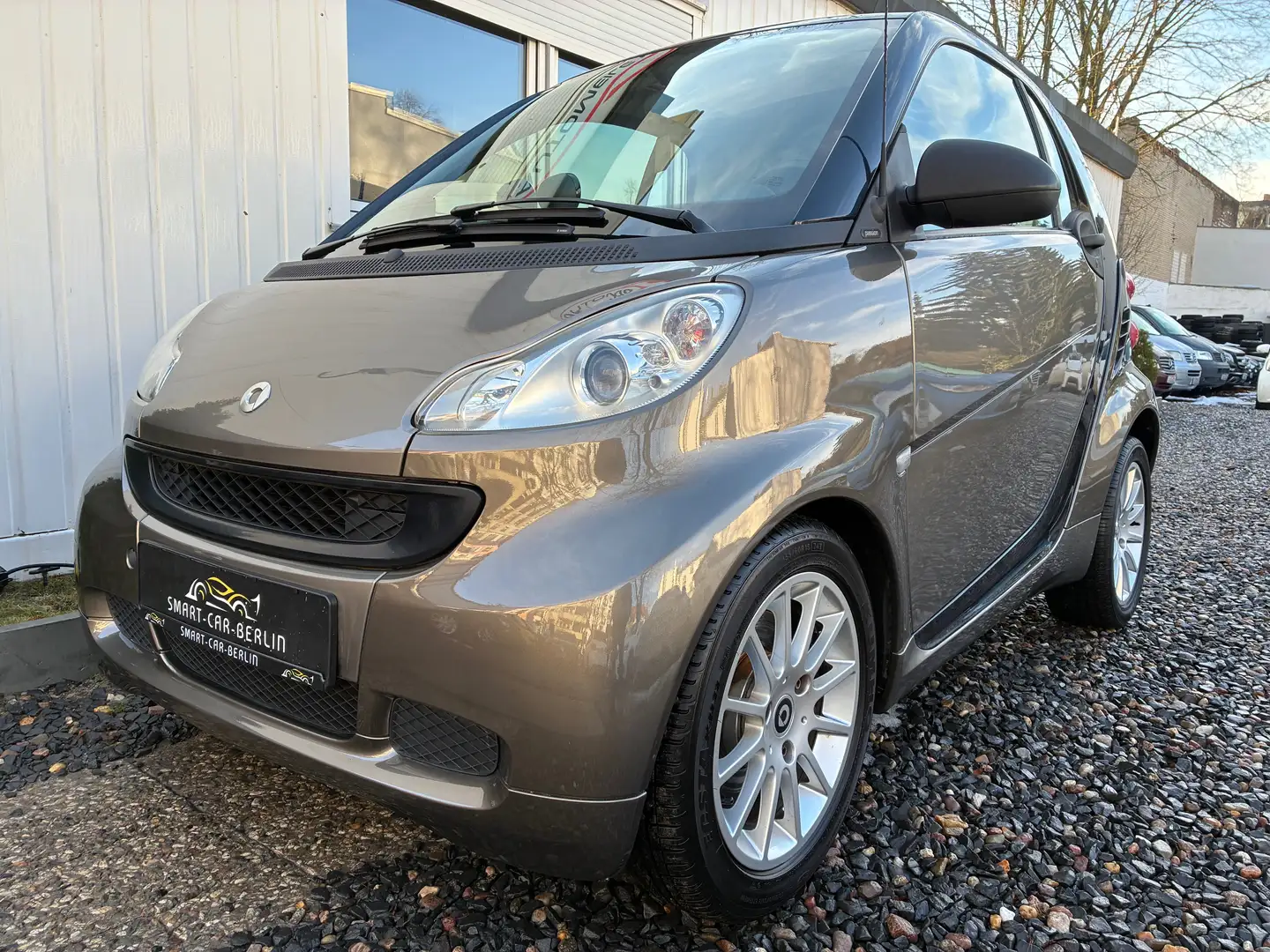 smart forTwo smart fortwo coupe softouch pulse hybrid drive Brun - 1