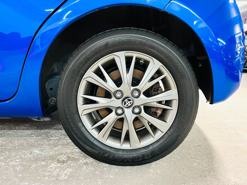 Toyota Yaris 1,5-l-VVT-i Hybrid CVT Automatik|Kamera — photo 7