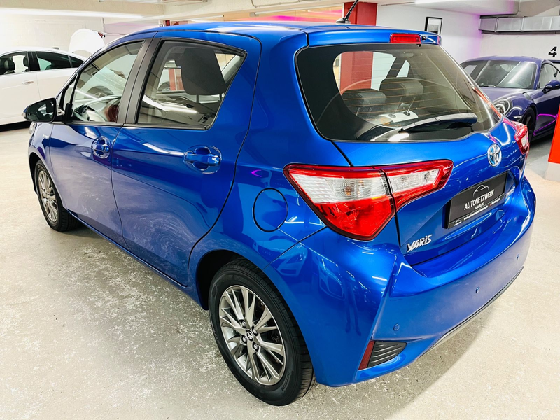 Toyota Yaris 1,5-l-VVT-i Hybrid CVT Automatik|Kamera — photo 4