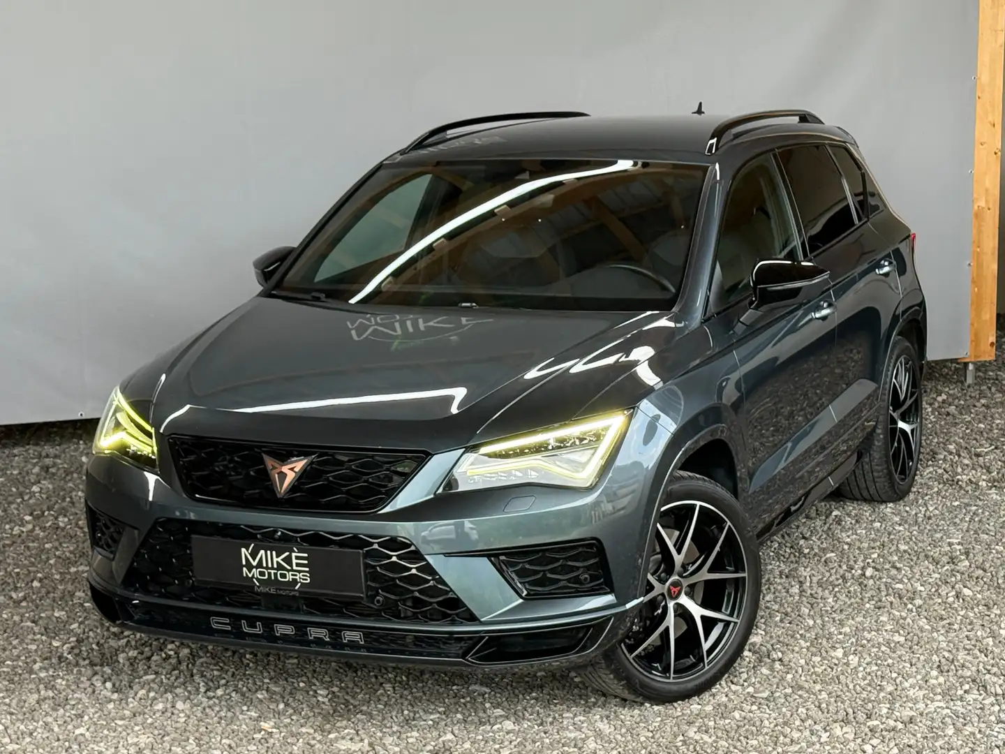 CUPRA Ateca 2,0 TSI 4Drive DSG Grau - 2