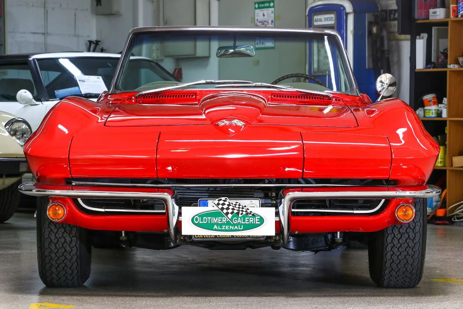 Corvette C2 Sting Ray Roadster Rot - 2