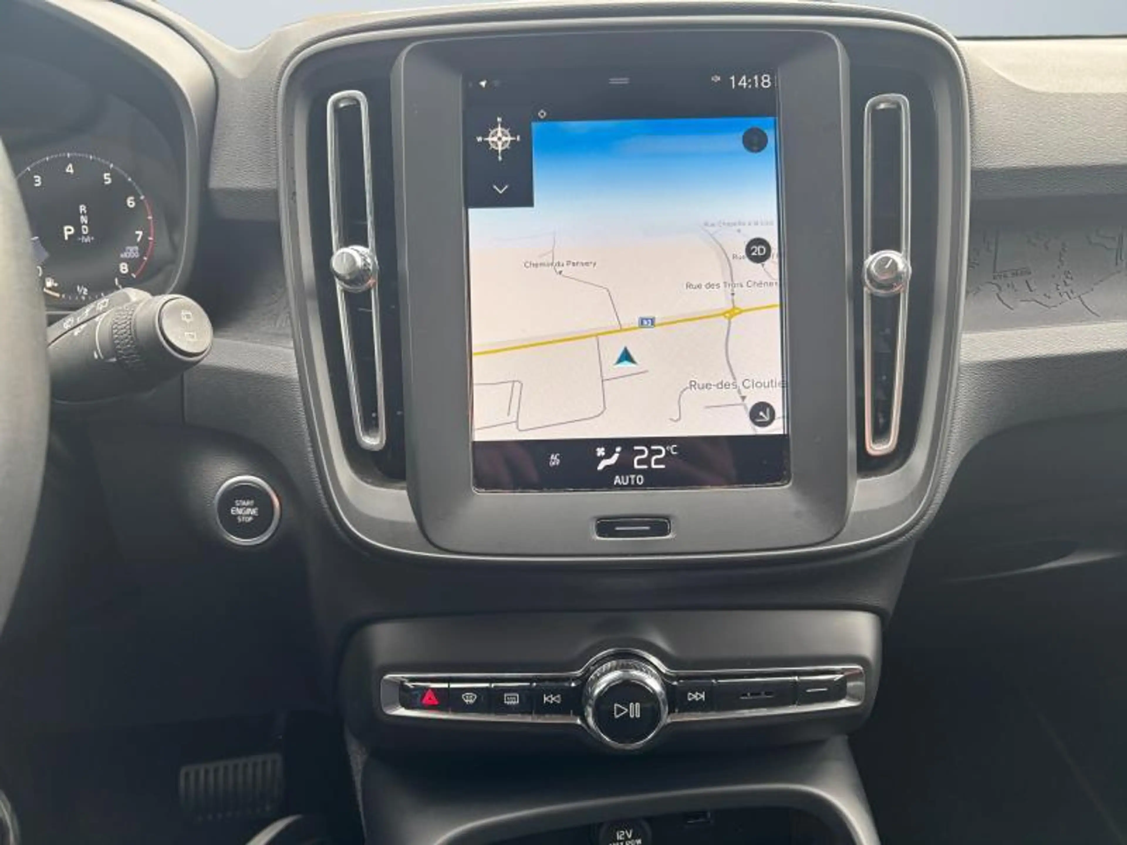 Volvo XC40 Momentum | T2 Geartronic 1.5e 129 cv | Boîte auto — photo 15